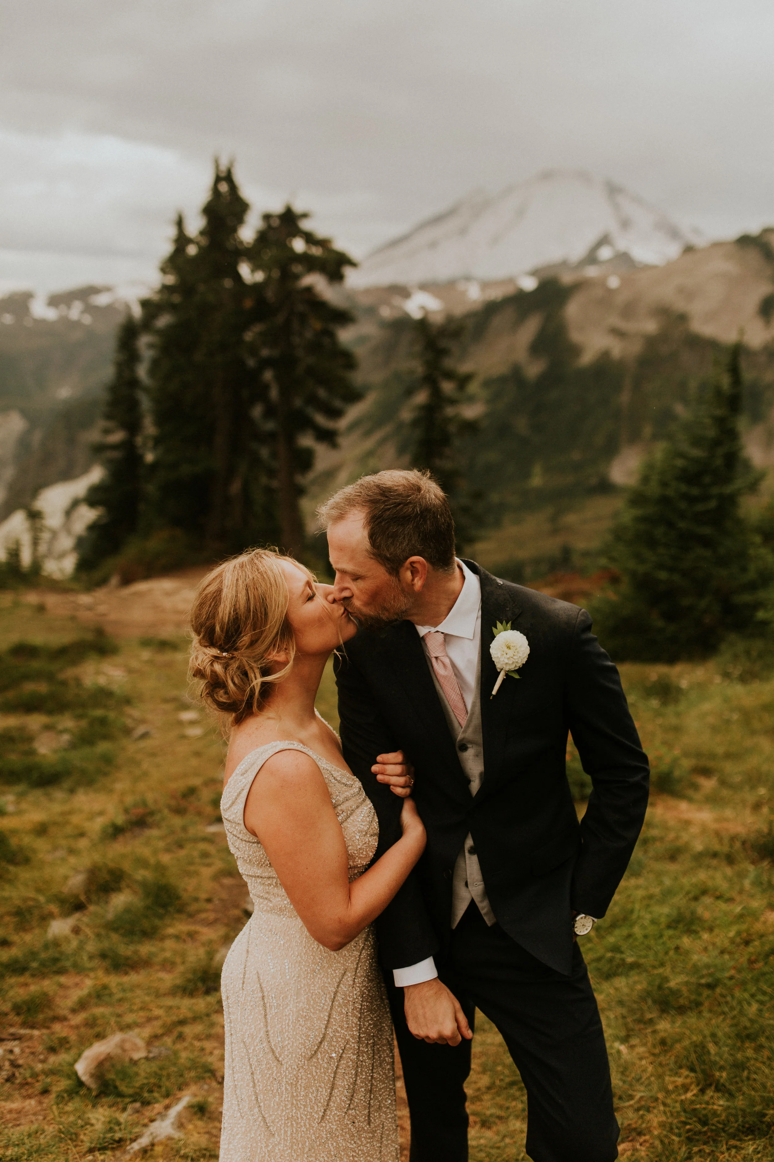 Yosemite Anniversary Session -yosemite Couple’s Session - Yosemite Wedding Photographer - Yosemite Couple’s Photographer - California Intimate Wedding Photographer - Seattle Elopement Photographer - Olympic National Park Wedding Photographer - Ruby …