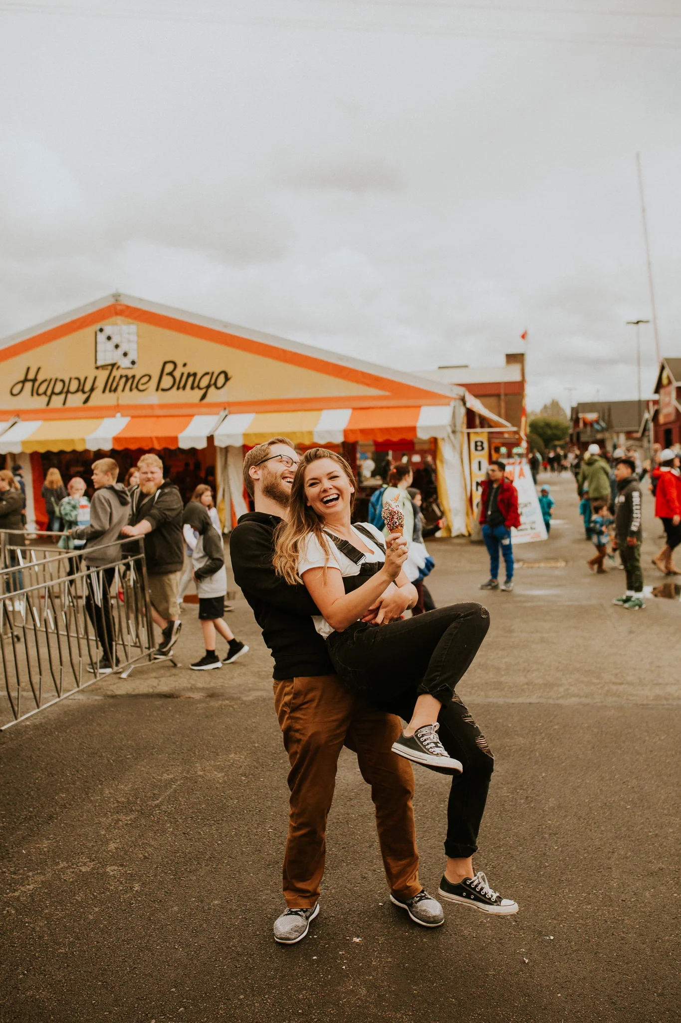 Puyallup fair engagement session, warm summer fair vibes with cute couple having their engagement session at puyallup- pnw wedding photographer - pnw intimate wedding - Seattle elopement photographer - Seattle intimate wedding photographer - Seattle…