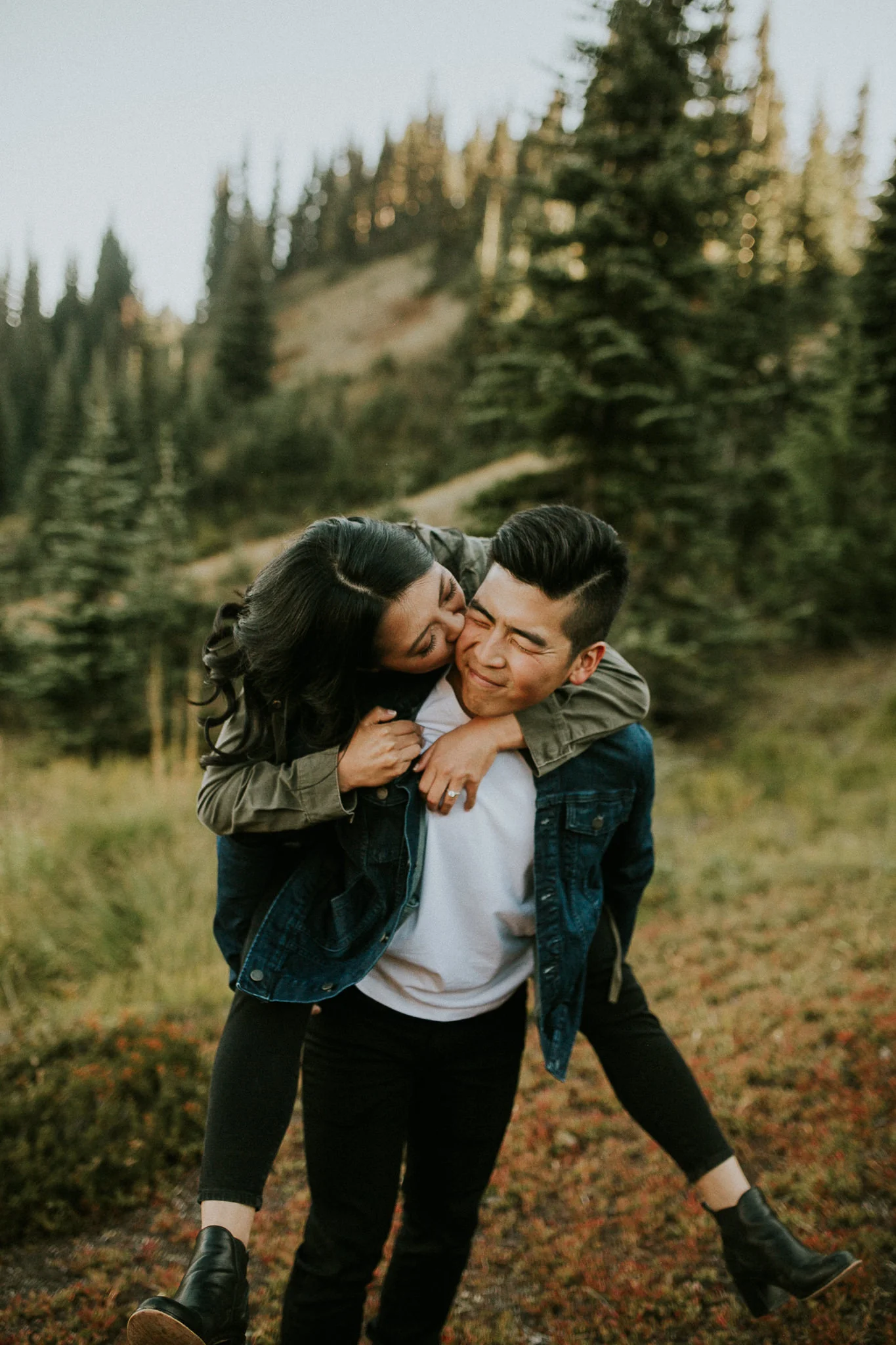 Pnw elopement photographer, pnw wedding photographer, pnw intimate wedding, Seattle elopement photographer, oregon intimate wedding photographer, Eugene Oregon elopement, Seattle parson’s gardens elopement, painted hills elopement, olympic national …