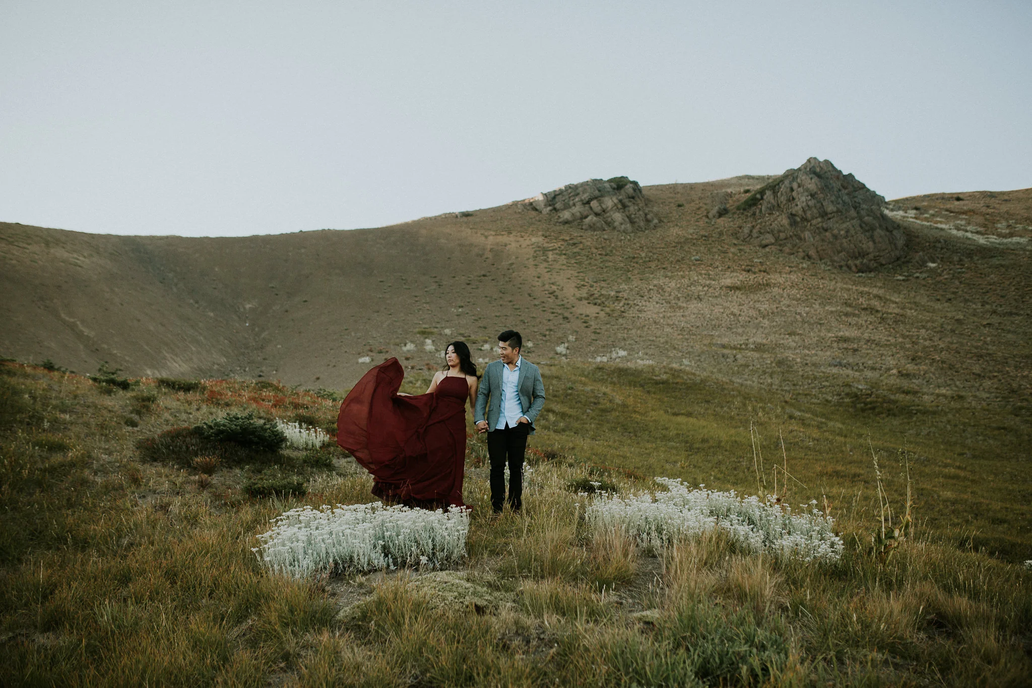 Pnw elopement photographer, pnw wedding photographer, pnw intimate wedding, Seattle elopement photographer, oregon intimate wedding photographer, Eugene Oregon elopement, Seattle parson’s gardens elopement, painted hills elopement, olympic national…