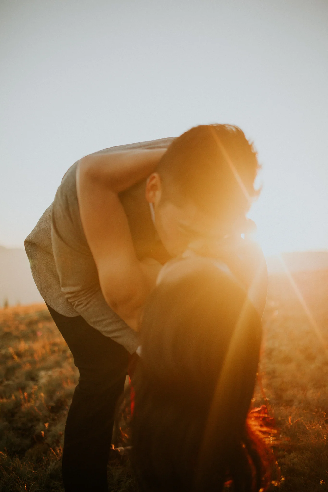 Pnw elopement photographer, pnw wedding photographer, pnw intimate wedding, Seattle elopement photographer, oregon intimate wedding photographer, Eugene Oregon elopement, Seattle parson’s gardens elopement, painted hills elopement, olympic national…