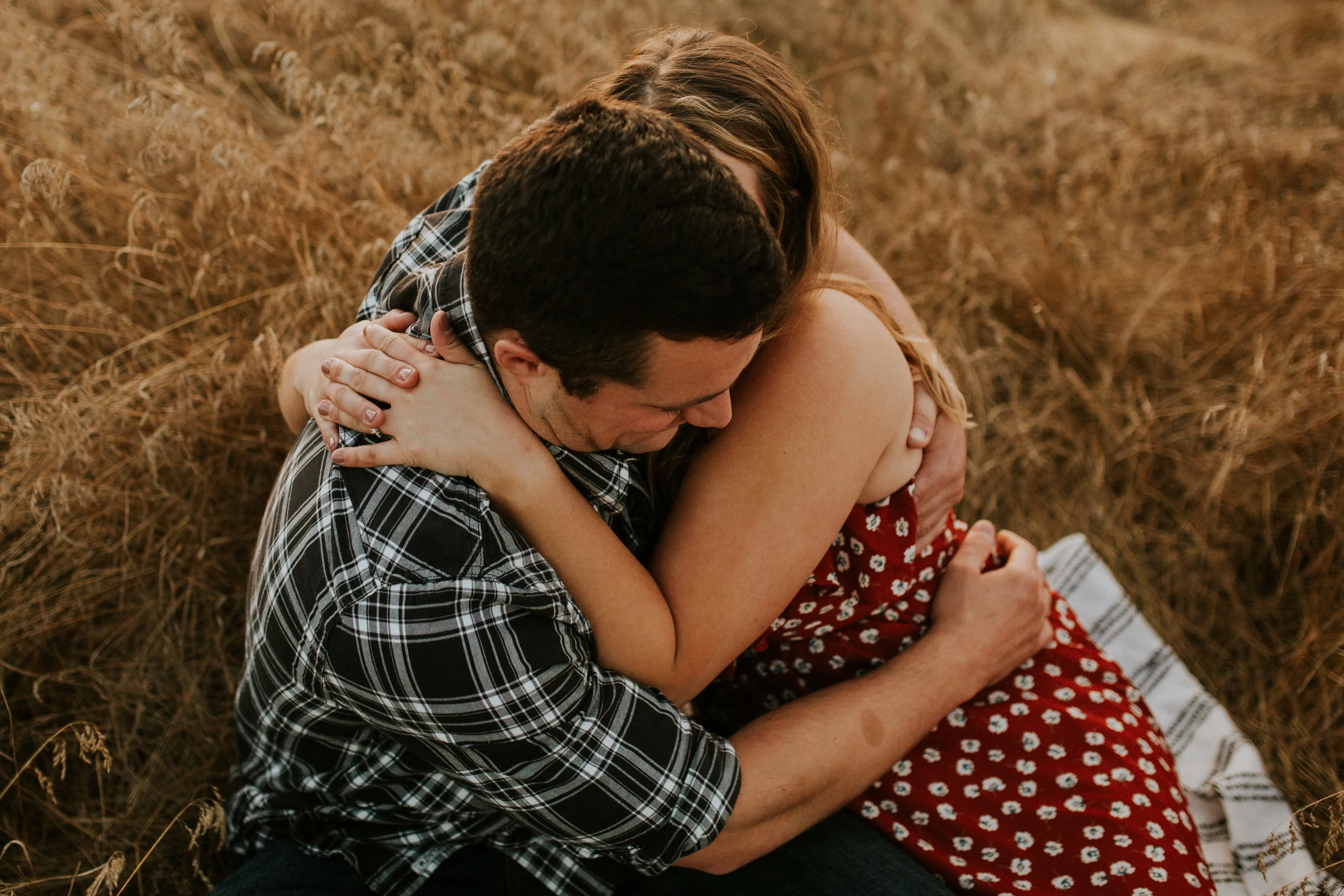 Puyallup fair engagement session, Pnw elopement photographer, - pnw wedding photographer - pnw intimate wedding - Seattle elopement photographer - Seattle intimate wedding photographer - Seattle Kerry park elopement - Seattle parson’s gardens elopem…
