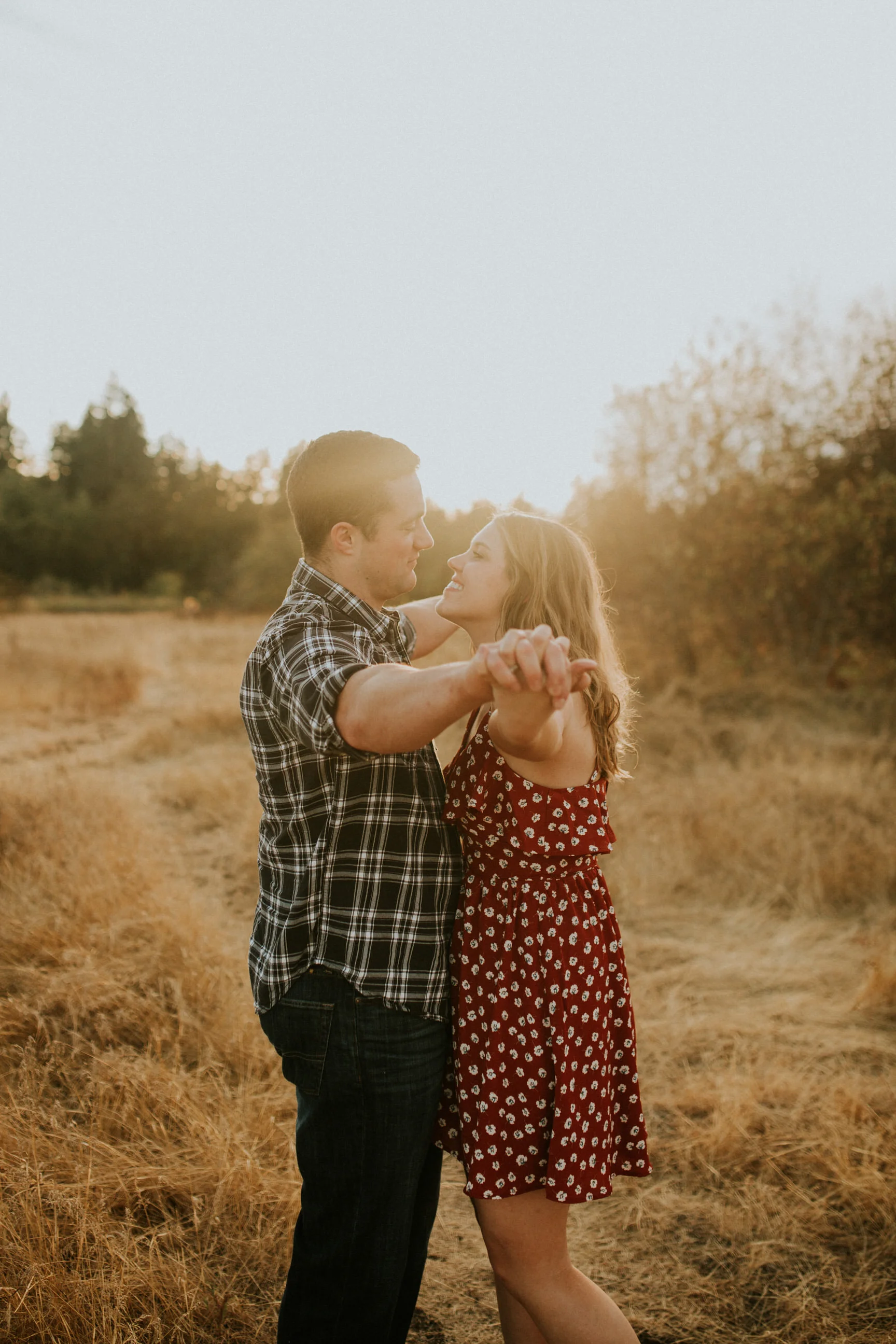 Puyallup fair engagement session, Pnw elopement photographer, - pnw wedding photographer - pnw intimate wedding - Seattle elopement photographer - Seattle intimate wedding photographer - Seattle Kerry park elopement - Seattle parson’s gardens elopem…