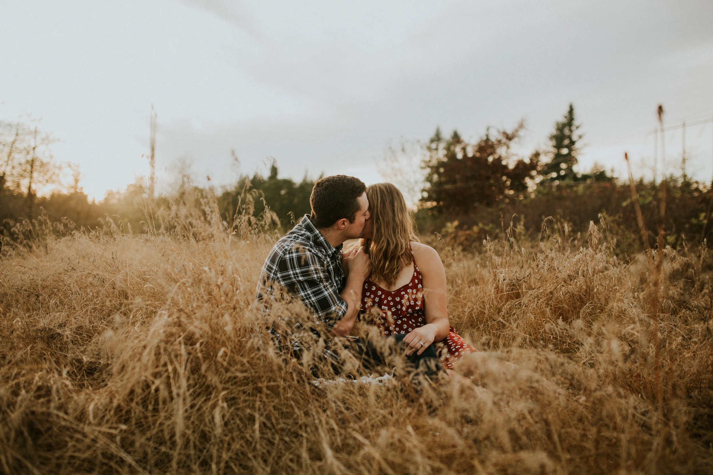 Puyallup fair engagement session, Pnw elopement photographer, - pnw wedding photographer - pnw intimate wedding - Seattle elopement photographer - Seattle intimate wedding photographer - Seattle Kerry park elopement - Seattle parson’s gardens elopem…