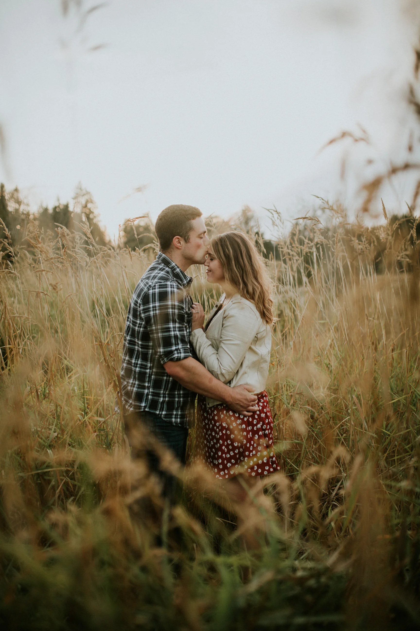 Pnw elopement photographers, pnw wedding photographers, pnw intimate weddings, Seattle elopement photographers, oregon intimate wedding photographers, Eugene Oregon elopement, Seattle parson’s gardens elopements, painted hills elopements, olympic na…