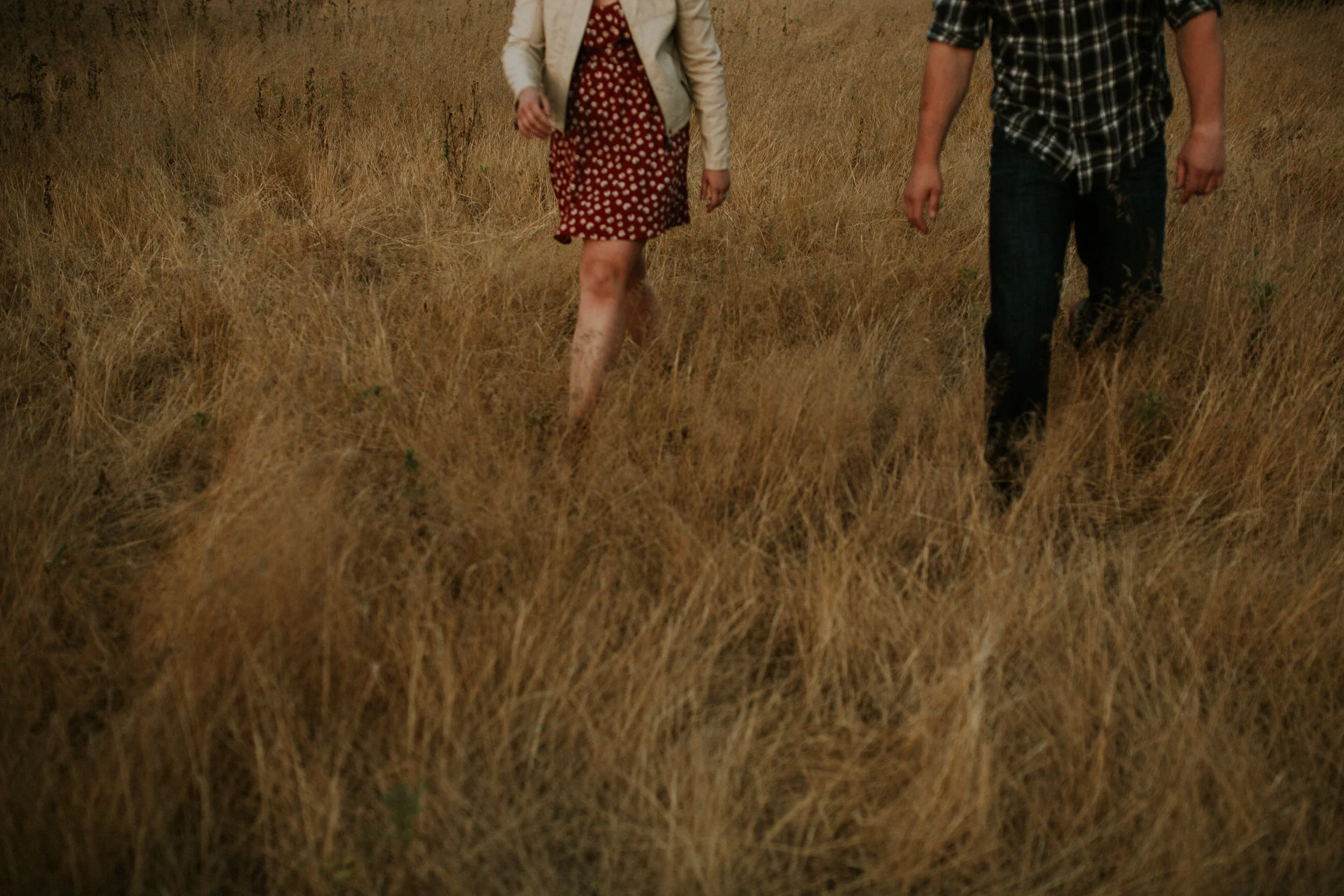 Pnw elopement photographers, pnw wedding photographers, pnw intimate weddings, Seattle elopement photographers, oregon intimate wedding photographers, Eugene Oregon elopement, Seattle parson’s gardens elopements, painted hills elopements, olympic na…