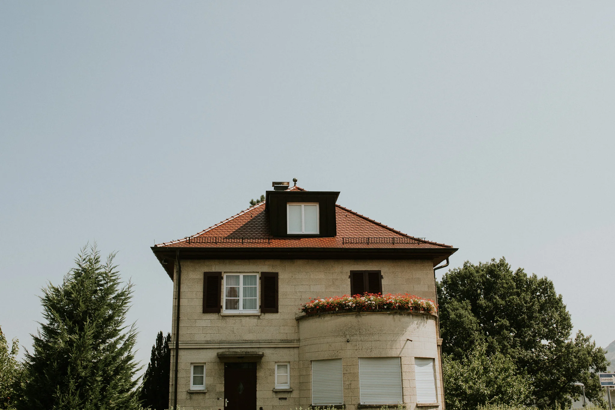 An iddilic German wedding in the southern countryside. Germany elopement, germany elopement photographer, germany wedding photographer, Germany wedding photographers, Germany weddings, Germany elopements, Germany intimate weddings, European wedding …