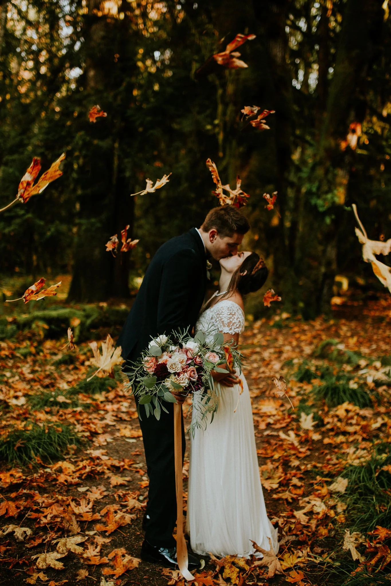 Cresent-lake-elopement-BreeAnna-Lasher-1.jpg
