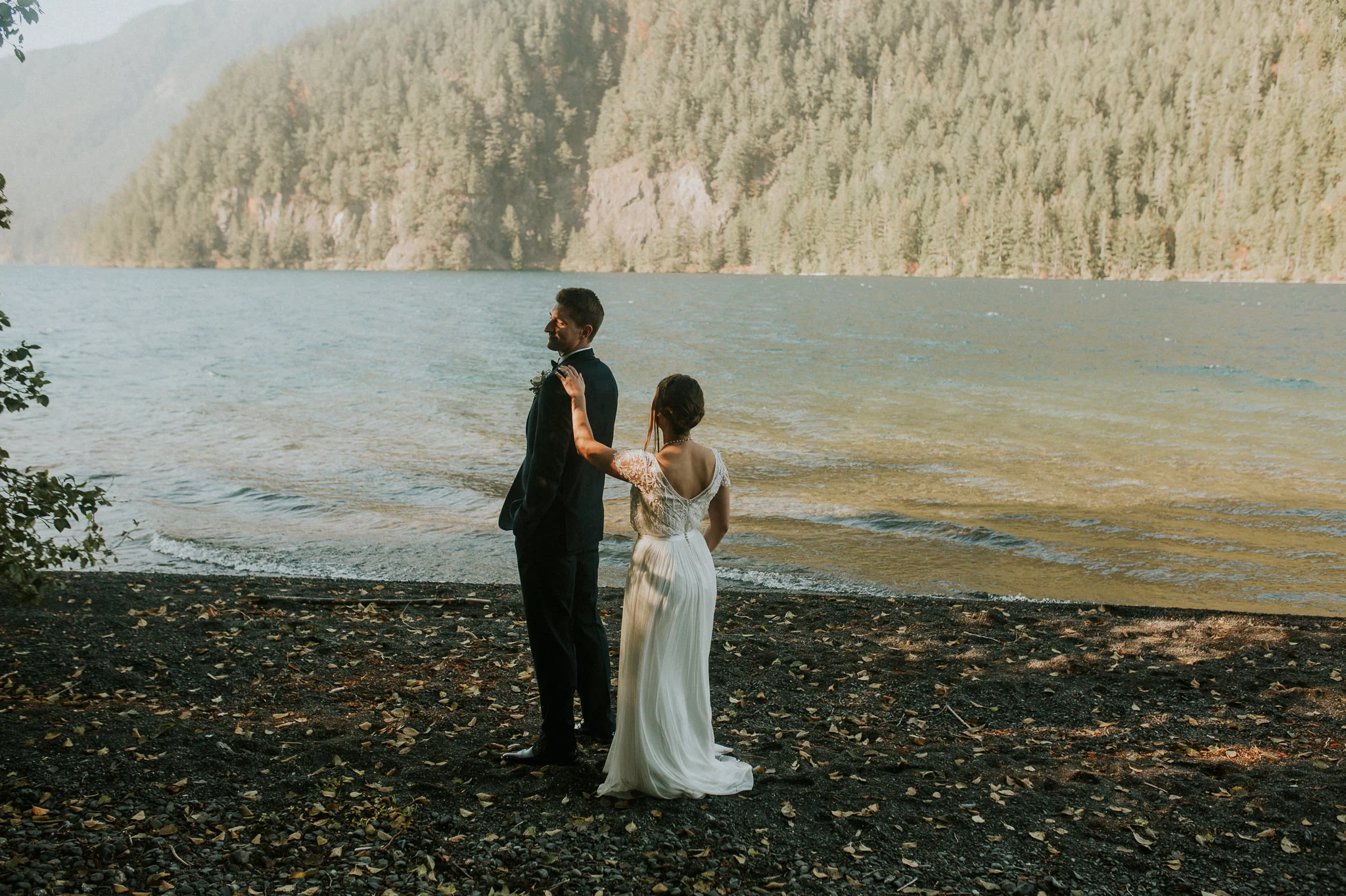 Cresent-lake-elopement-BreeAnna-Lasher-13.jpg