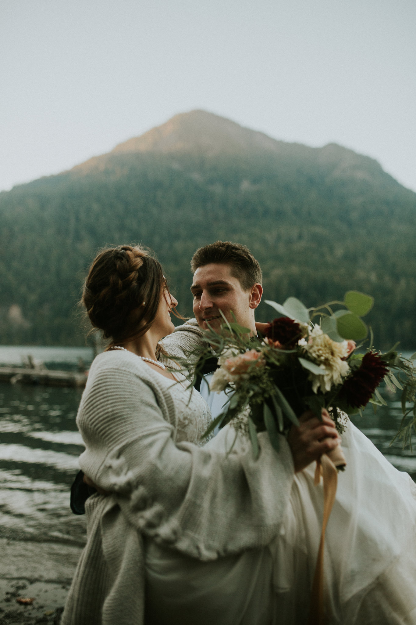 Cresent-lake-elopement-BreeAnna-Lasher-50.jpg