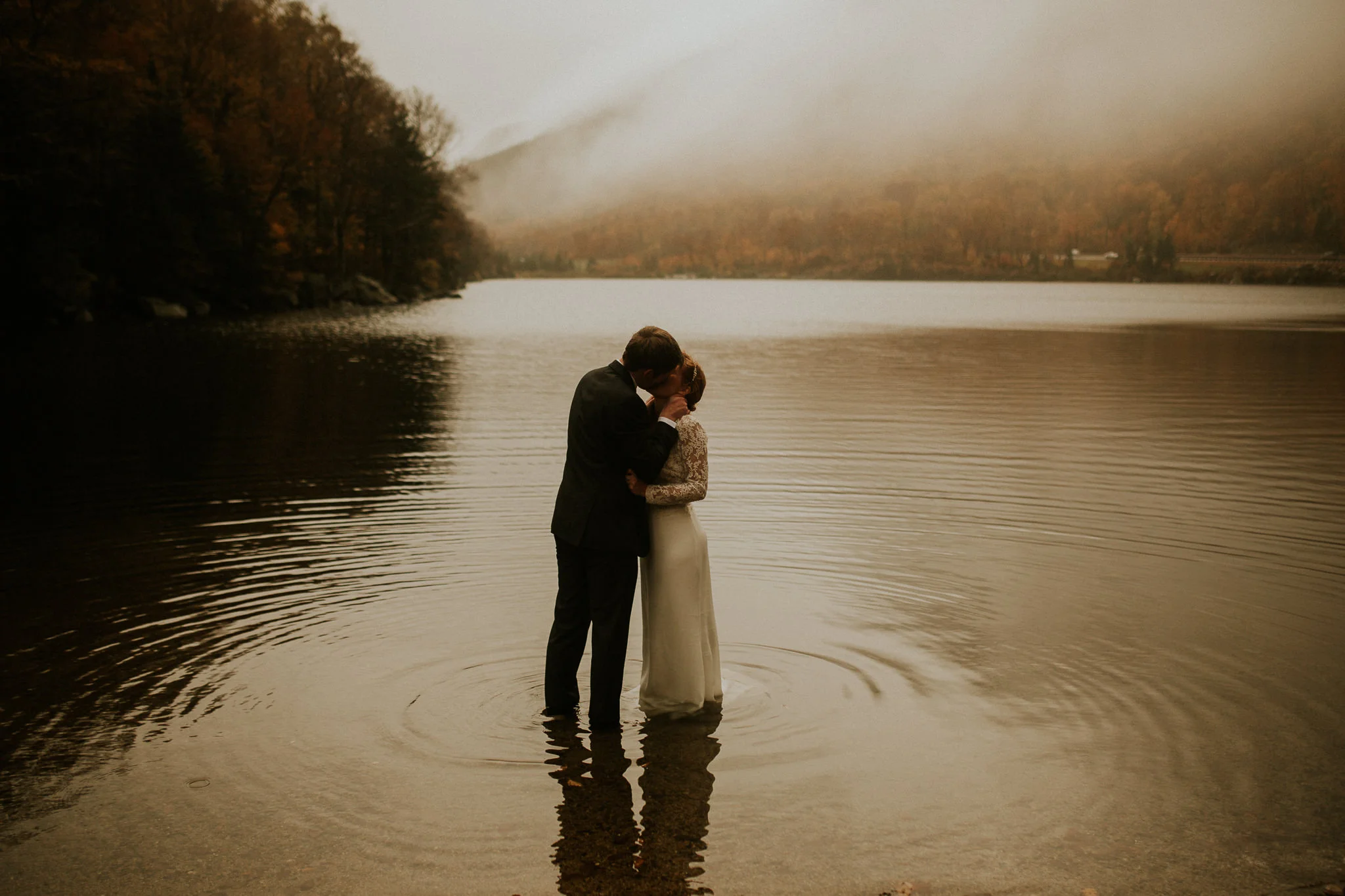 Artists-bluff-elopement-new-hampshire-breeanna-lasher-22.jpg