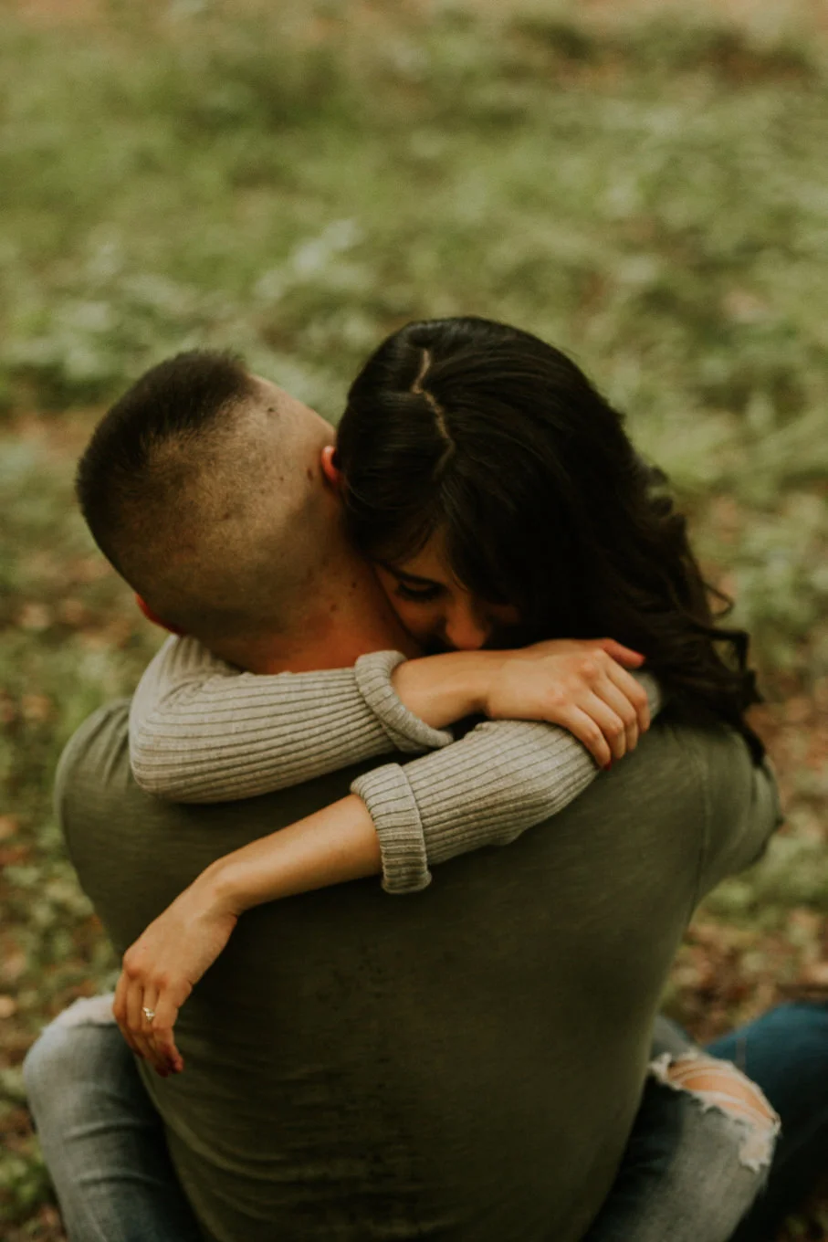 san antonio engagement photography cute couple holding each other