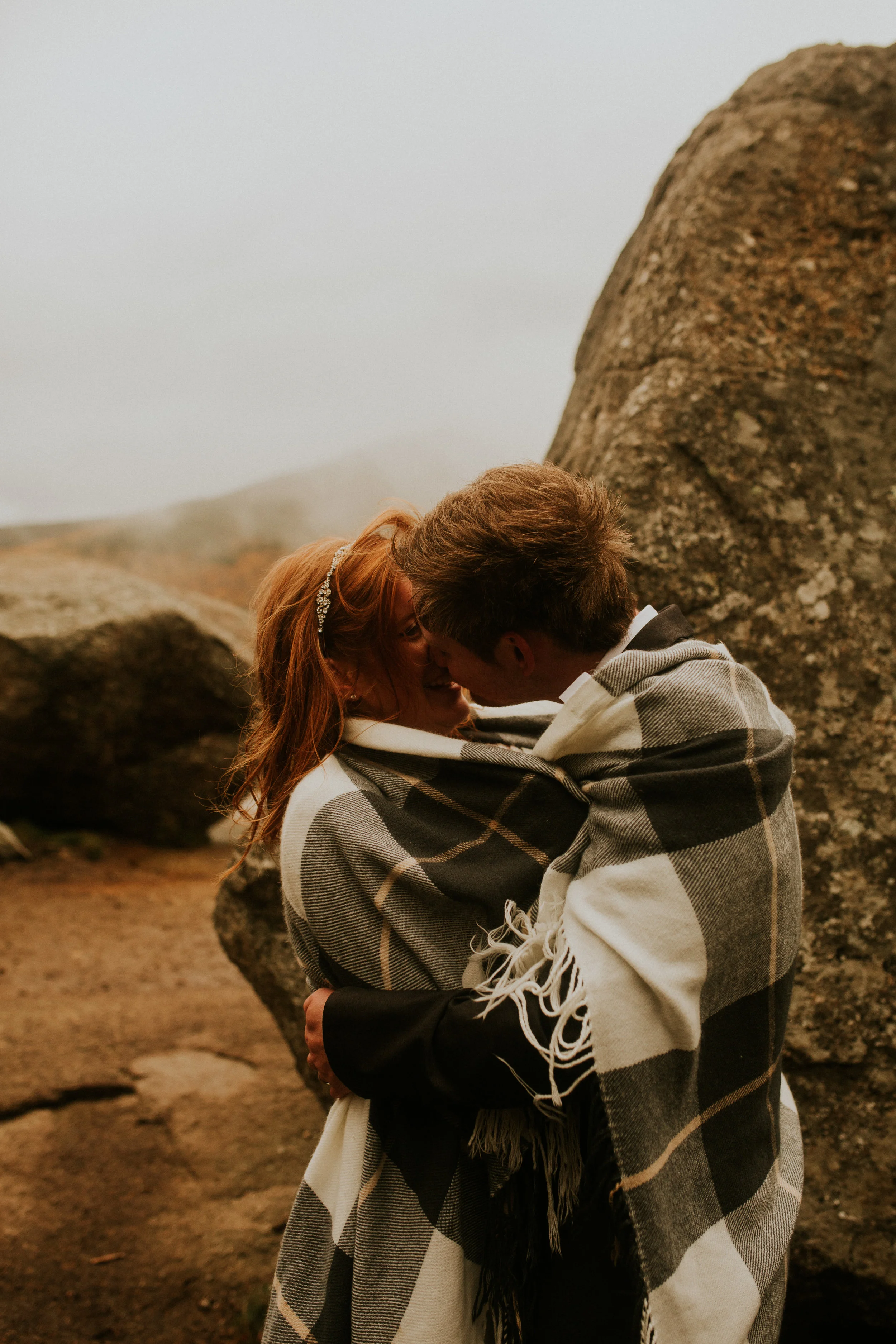 Artists bluff elopement - white mountain elopement - autumn elopement photography - artists bluff hike - artists bluff wedding - white mountain wedding - New Hampshire wedding photographer - artists bluff wedding photographer - New Hampshire hiking …