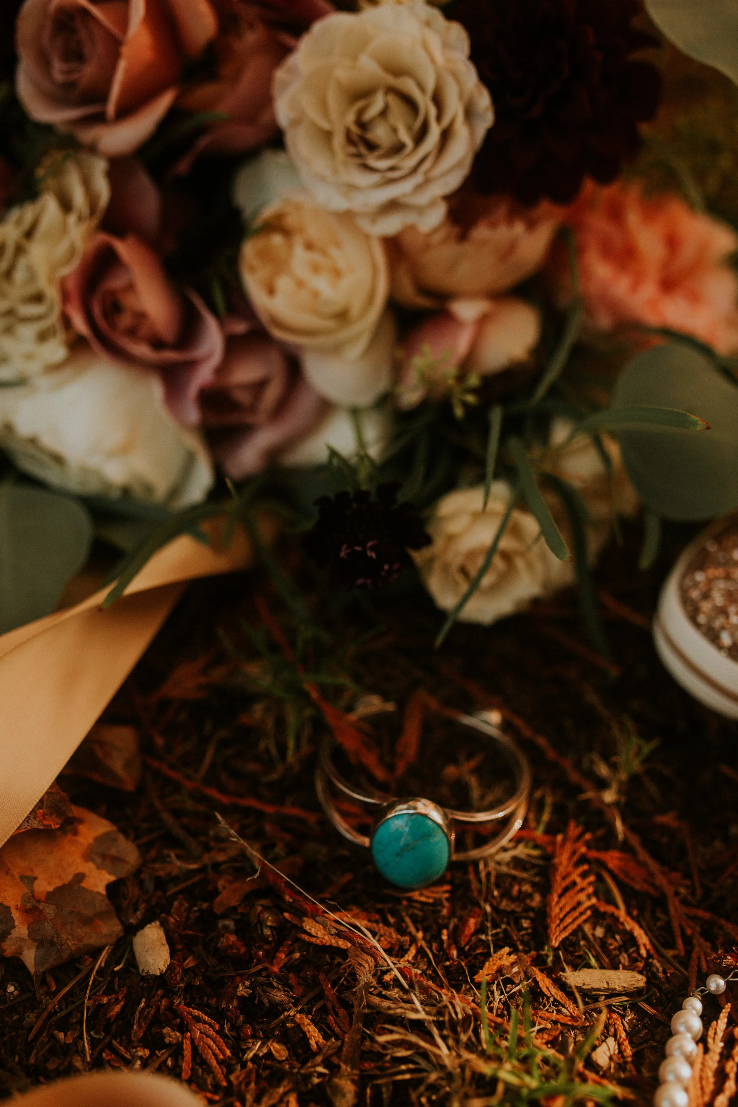 Nature bride wedding photographer - port Angeles wedding photography - best wedding photographers port Angeles - nature bridge elopement - olympic national park wedding - olympic national park elopement - crescent lake elopement - crescent lake wedd…