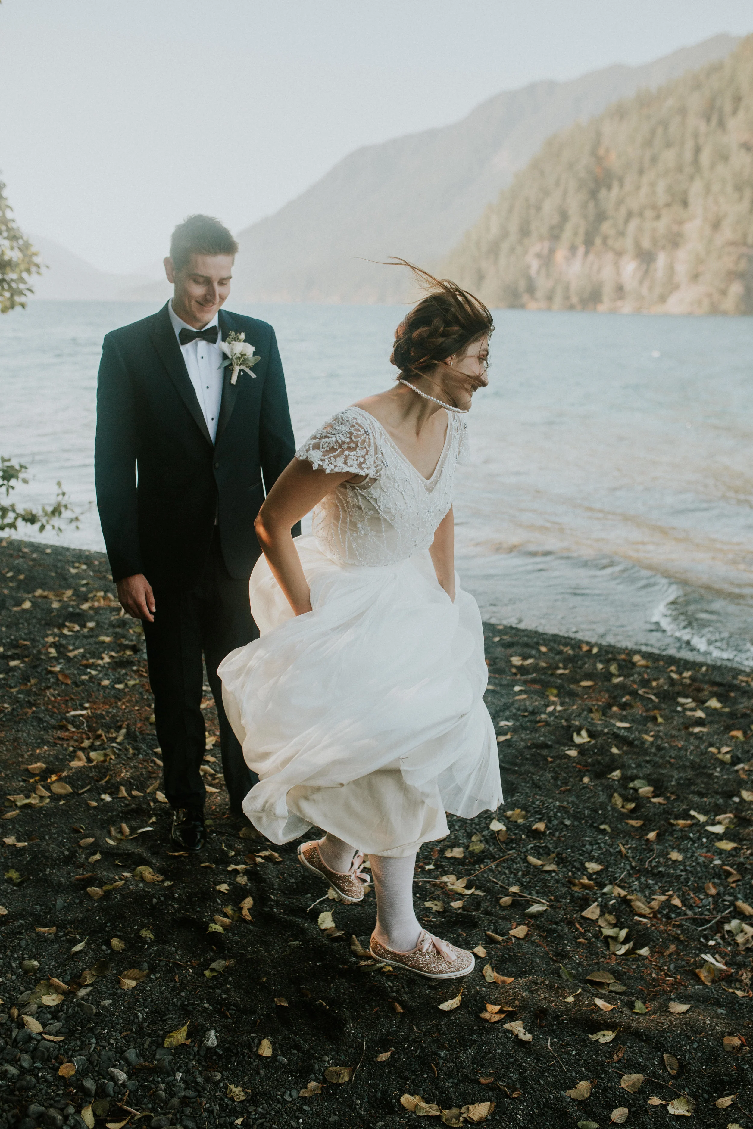 Nature bride wedding photographer - port Angeles wedding photography - best wedding photographers port Angeles - nature bridge elopement - olympic national park wedding - olympic national park elopement - crescent lake elopement - crescent lake wedd…