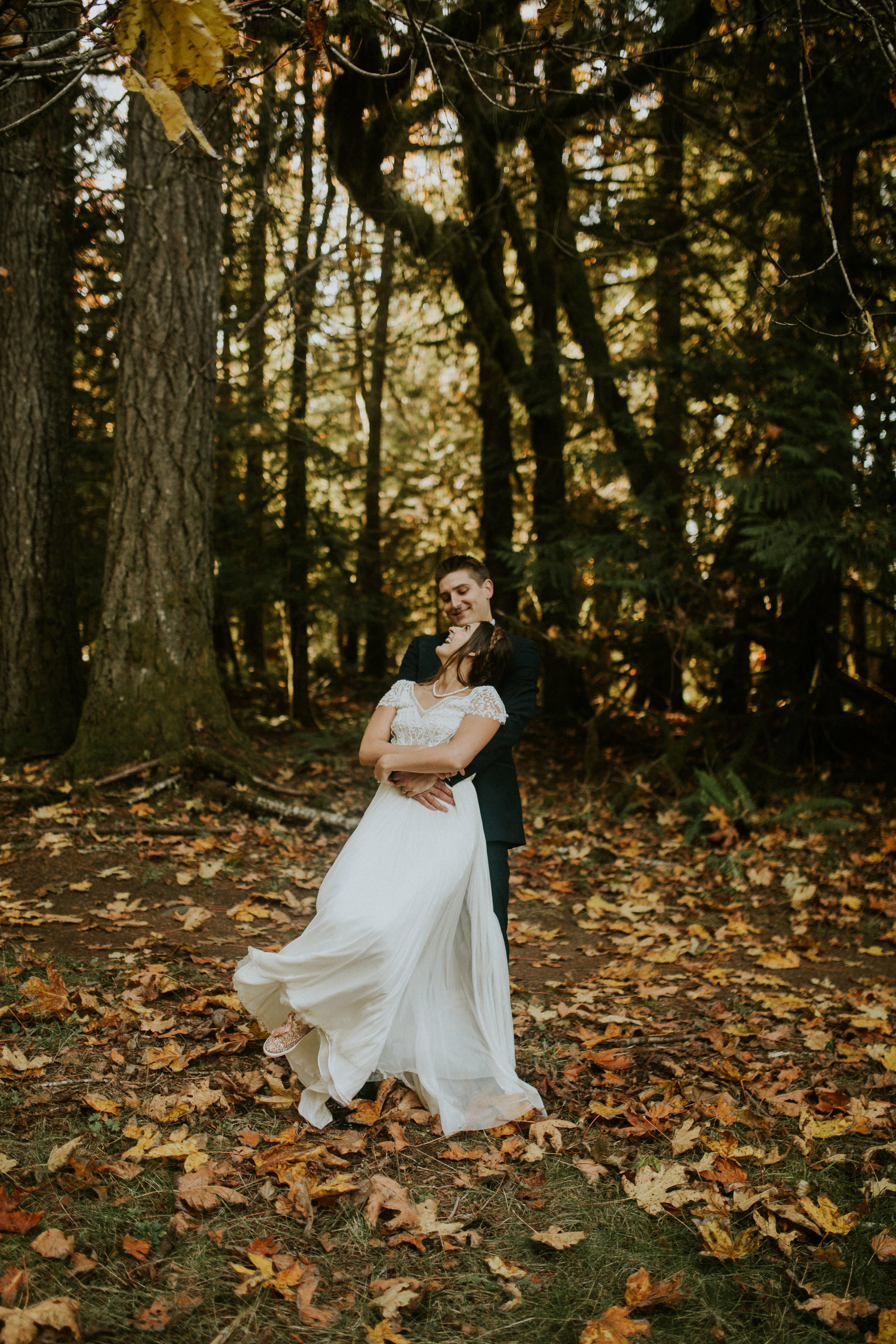 Nature bride wedding photographer - port Angeles wedding photography - best wedding photographers port Angeles - nature bridge elopement - olympic national park wedding - olympic national park elopement - crescent lake elopement - crescent lake wedd…