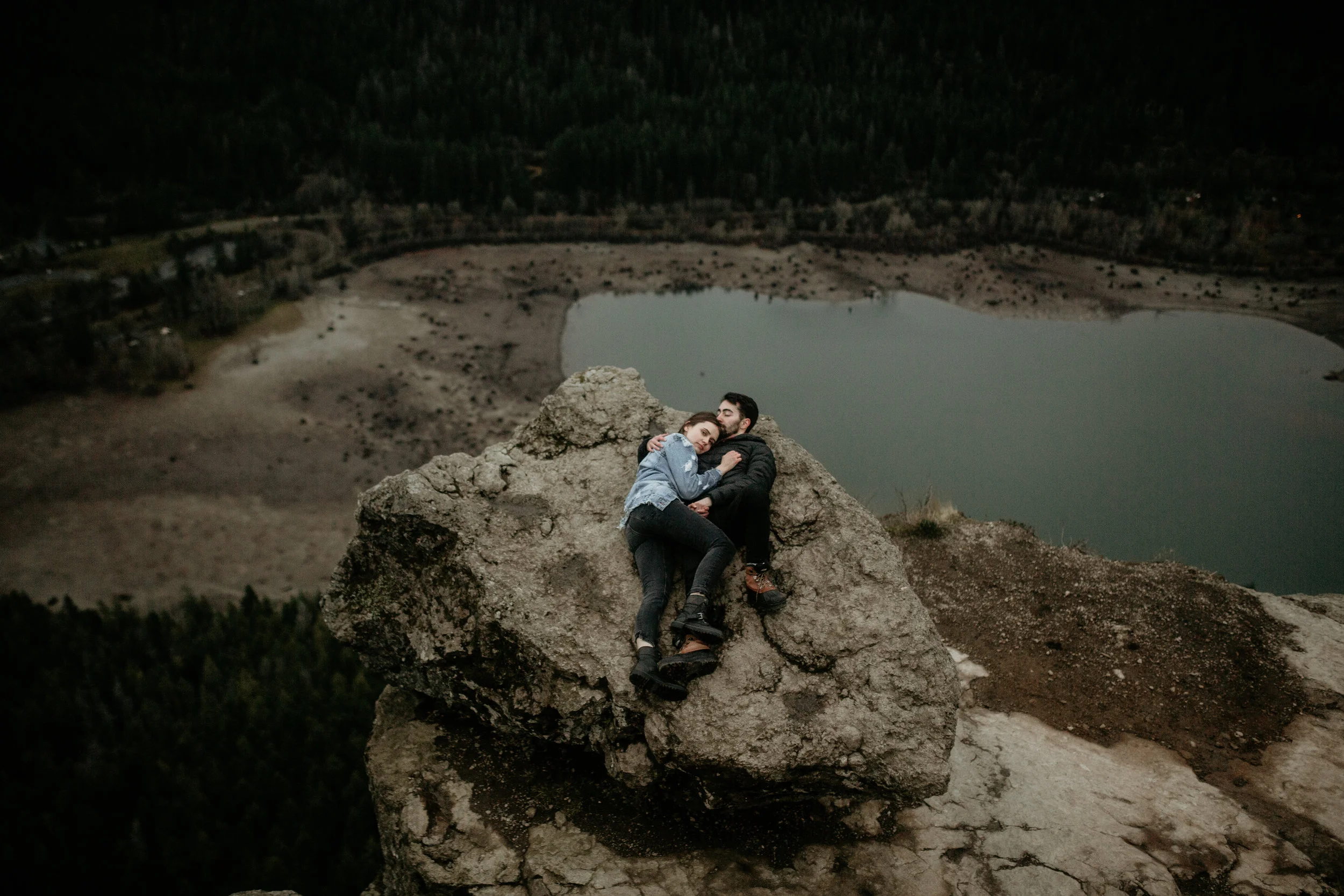 Rattlesnake ridge engagement photography - rattlesnake lake - north bend photos - snoqualmie pass photographer - snoqualmie falls engagement photography - best north bend engagement locations - best snoqualmie pass photoshoot locations - best Seattl…