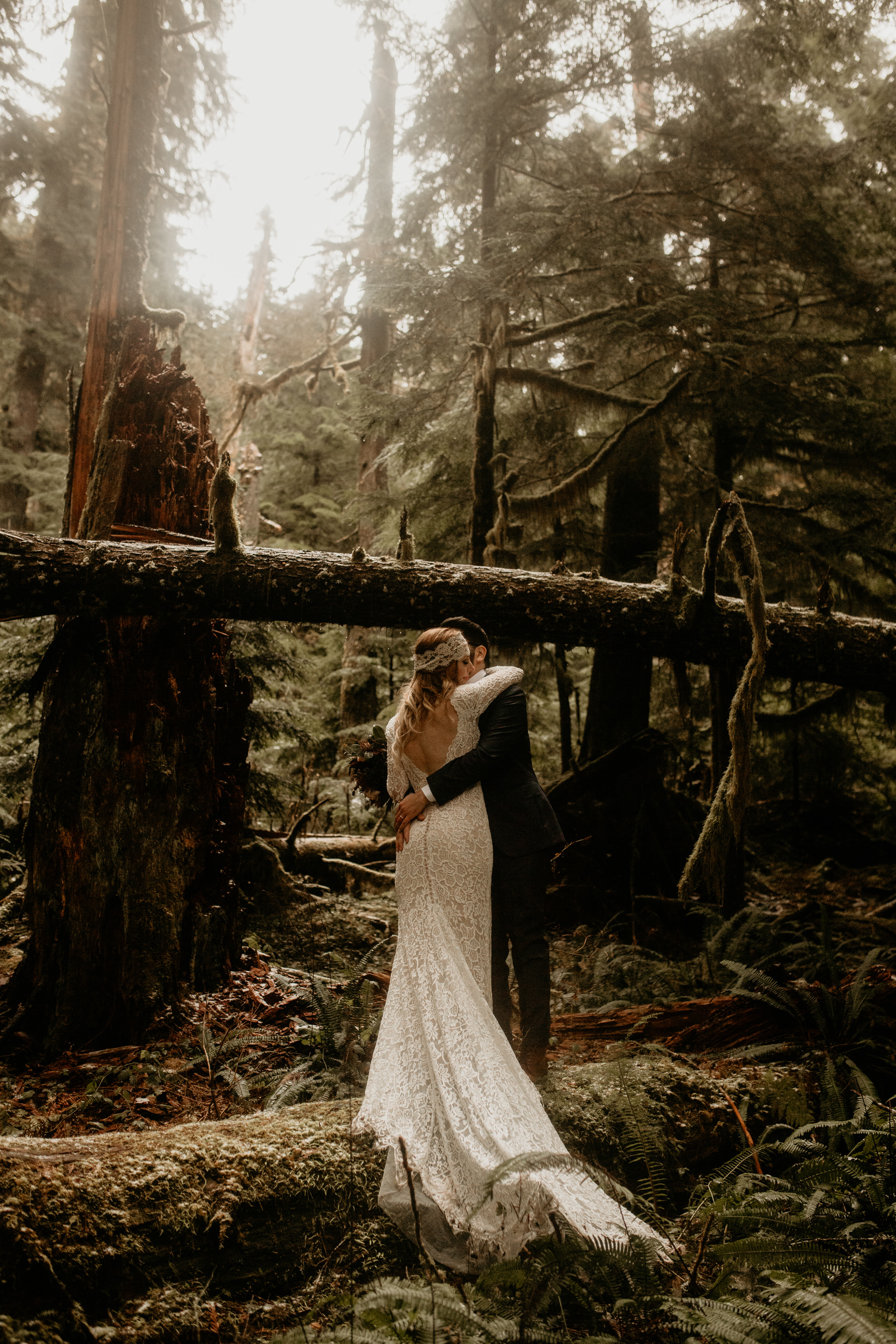 Mount Rainier Elopement photography - Mount Rainier - Mount Rainier photos - Mount Rainier photographer - Mount Rainier Wedding photography - Elopement locations - best PNW Elopement locations - best Seattle photographers - Mount Rainier Longmeyer B…