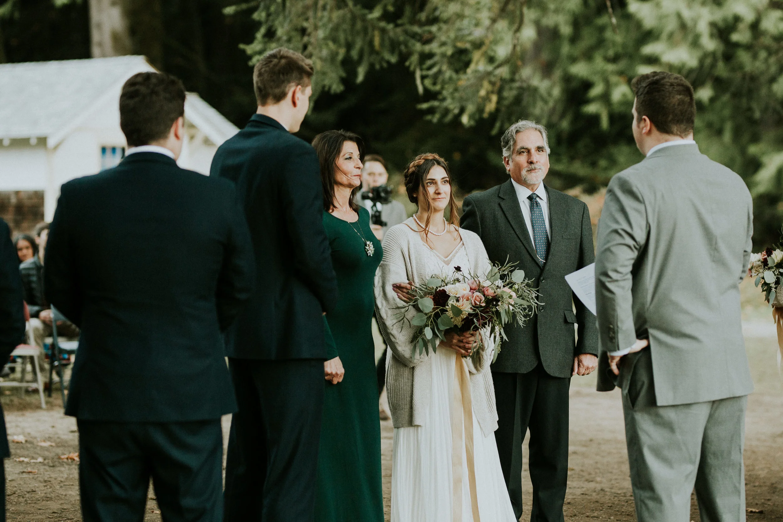 Nature bride wedding photographer - port Angeles wedding photography - best wedding photographers port Angeles - nature bridge elopement - olympic national park wedding - olympic national park elopement - crescent lake elopement - crescent lake wedd…