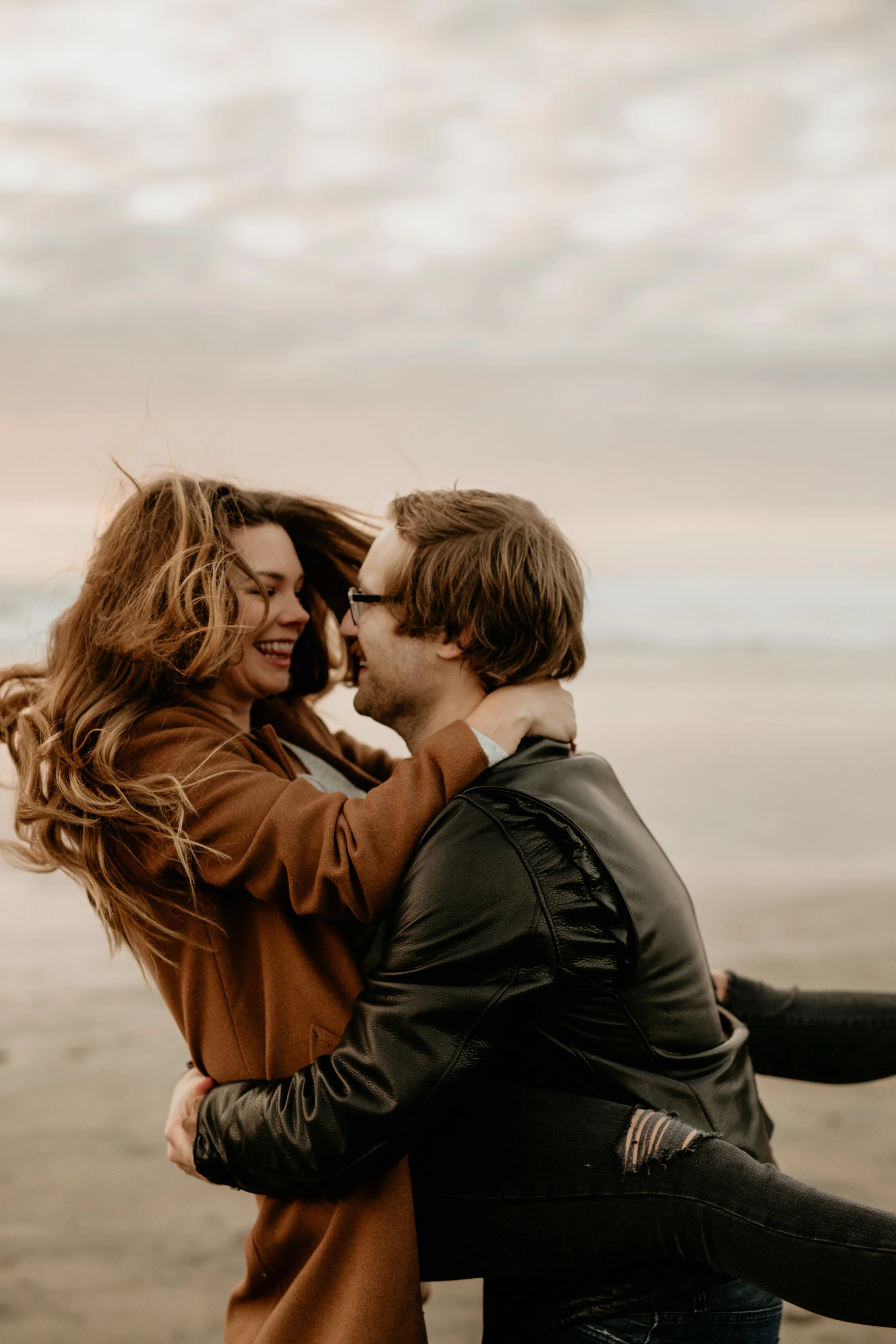 Cannon Beach photography - Cannon Beach sunset - cannon beach photos photos - cannon beach photographer - cannon beach Wedding photography - Oregon engagement locations - best PNW Elopement locations - best Oregon photographers - Cannon beach engage…
