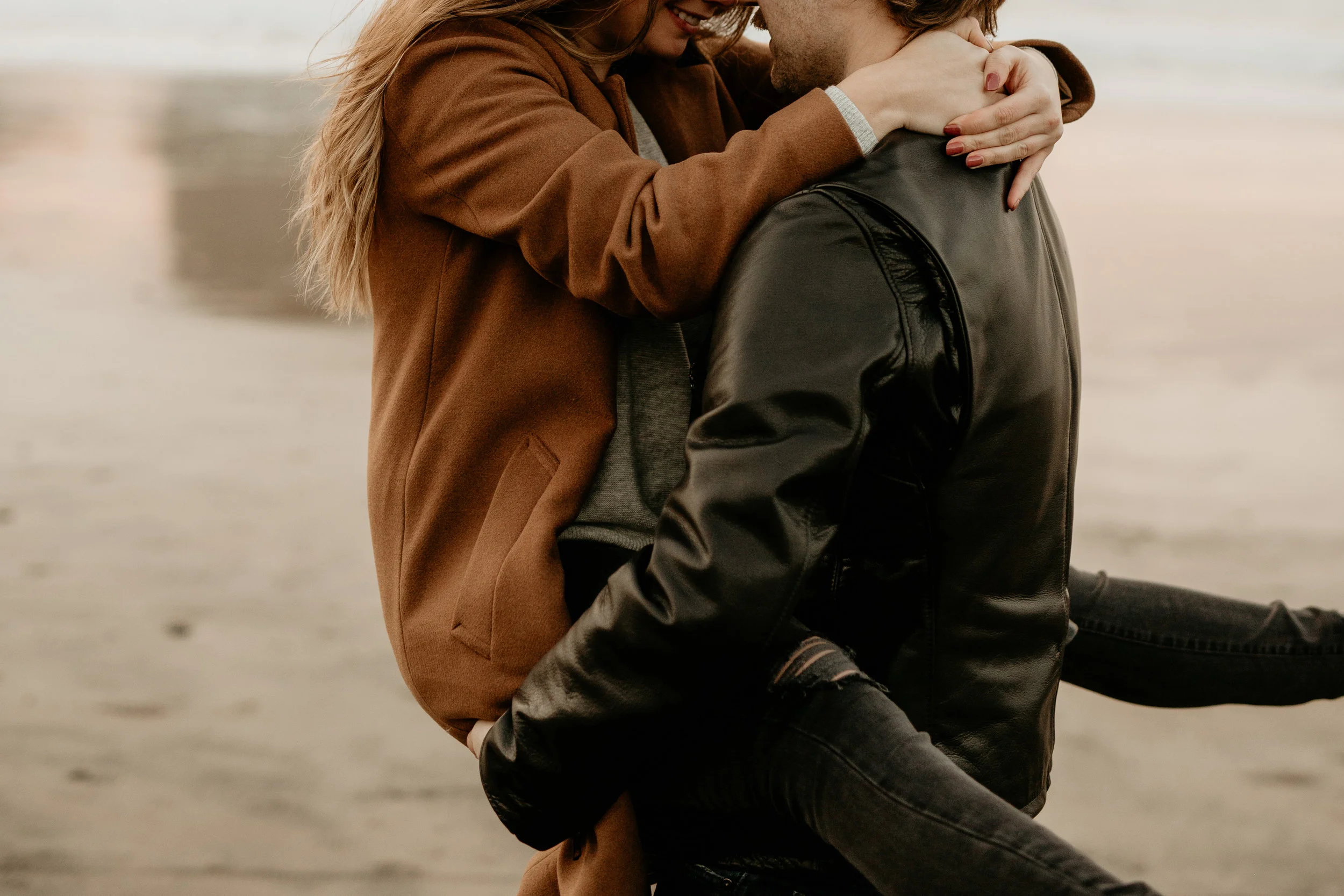Cannon Beach photography - Cannon Beach sunset - cannon beach photos photos - cannon beach photographer - cannon beach Wedding photography - Oregon engagement locations - best PNW Elopement locations - best Oregon photographers - Cannon beach engage…