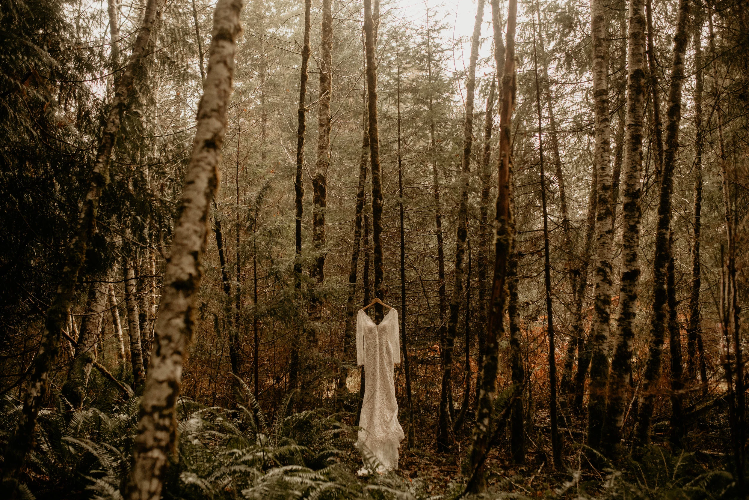 Artists bluff elopement - white mountain elopement - - hiking elopement- how to have a hiking elopement- autumn elopement photography - artists bluff hike - artists bluff wedding - white mountain wedding - New Hampshire wedding photographer - artist…