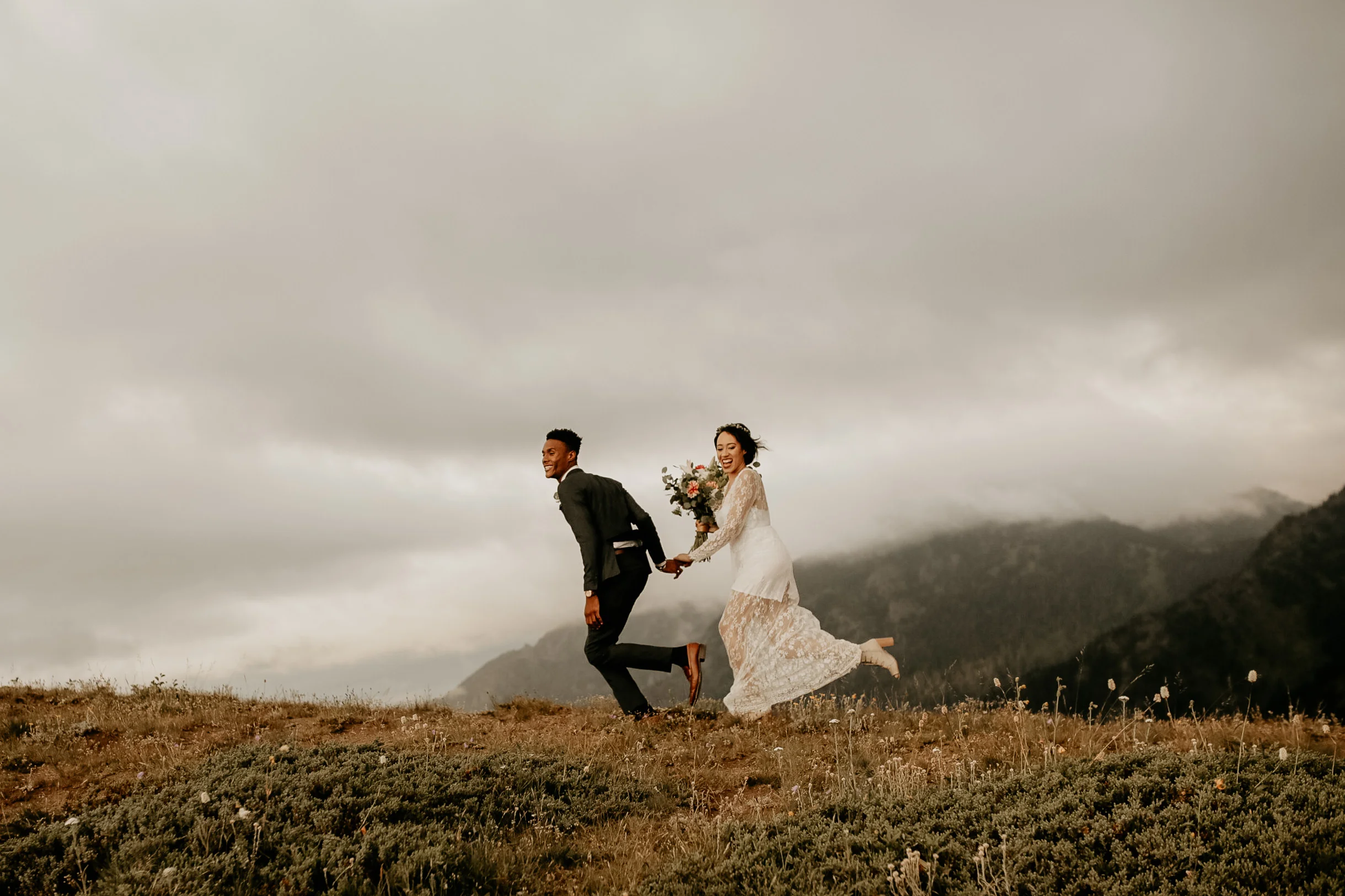 hurricane-ridge-elopement-breeanna-lasher-2.jpg