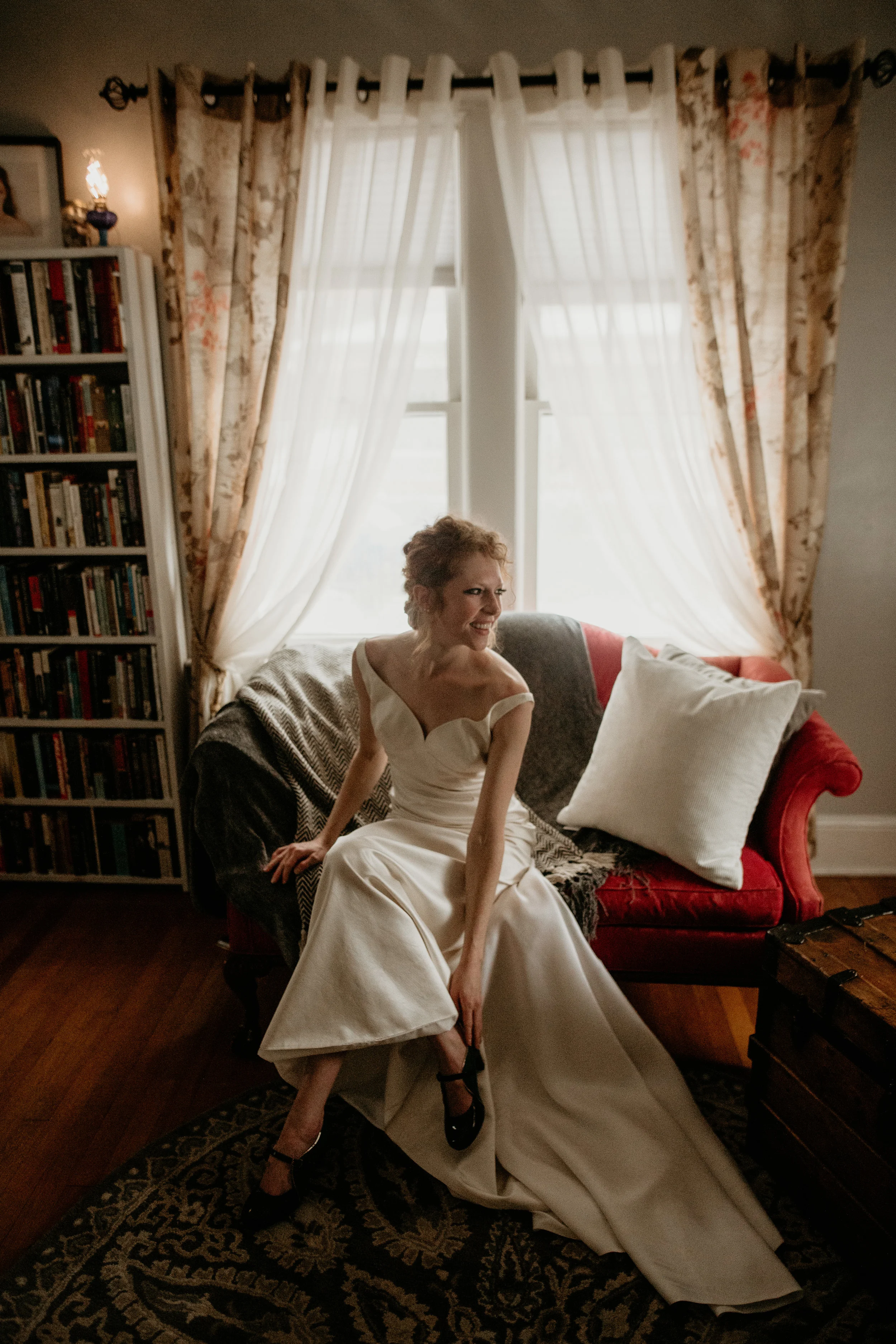 Have the best elopement- why choose an elopement- how to have the best elopement- why elope - how to tel your friends and family that you eloped - shenandoah national park photography - shenandoah national park elopement- shenandoah state park phot…