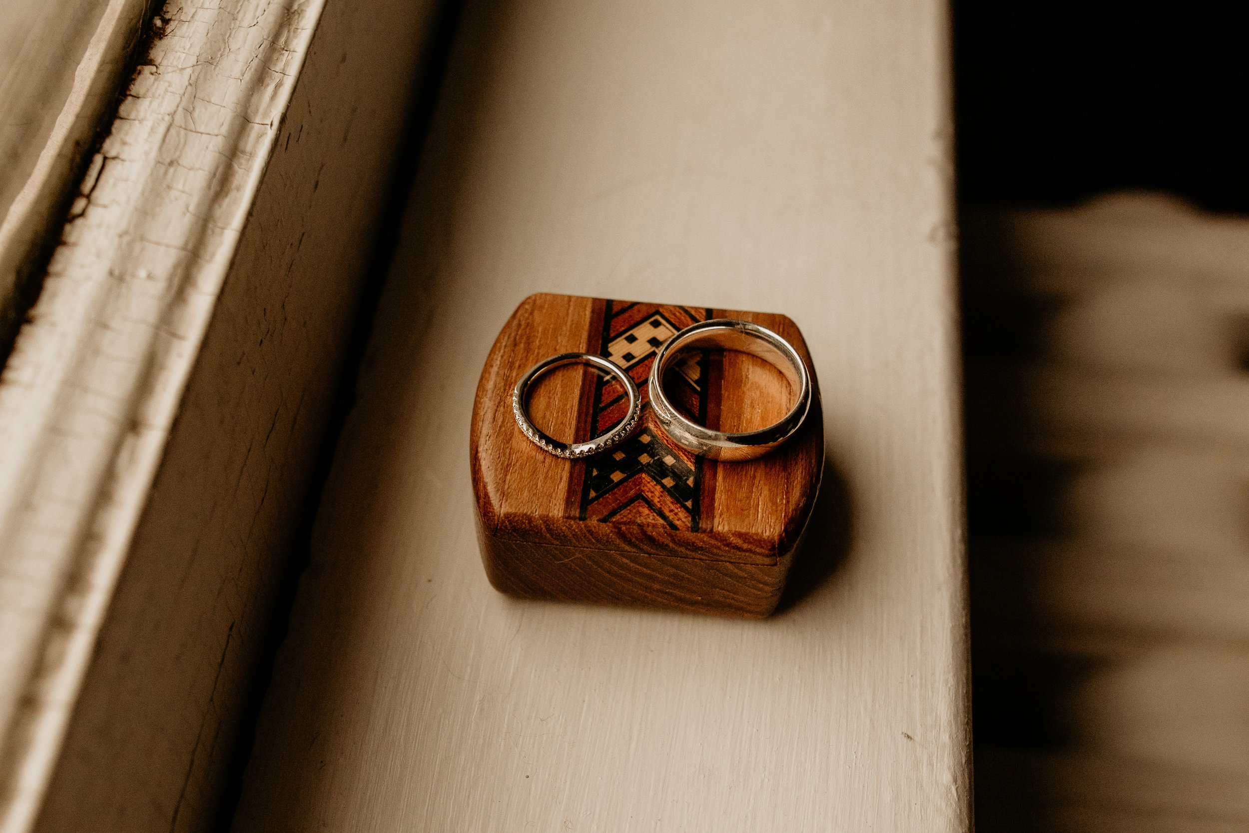 Have the best elopement- why choose an elopement- how to have the best elopement- why elope - how to tel your friends and family that you eloped - shenandoah national park photography - shenandoah national park elopement- shenandoah state park photo…