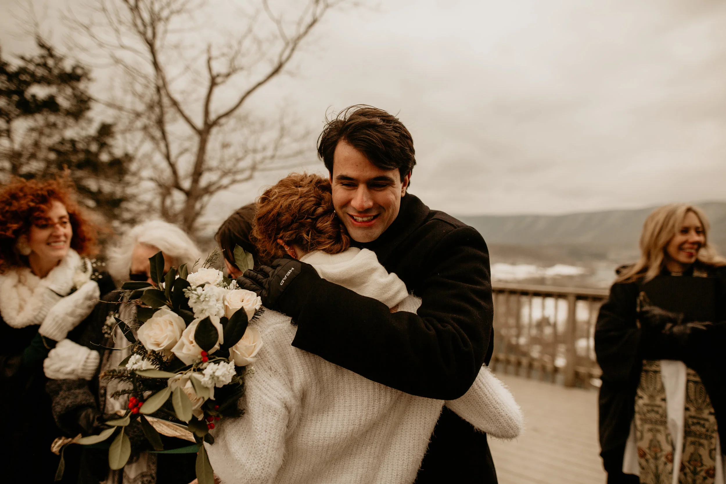 Have the best elopement- why choose an elopement- how to have the best elopement- why elope - how to tel your friends and family that you eloped - shenandoah national park photography - shenandoah national park elopement- shenandoah state park photo…