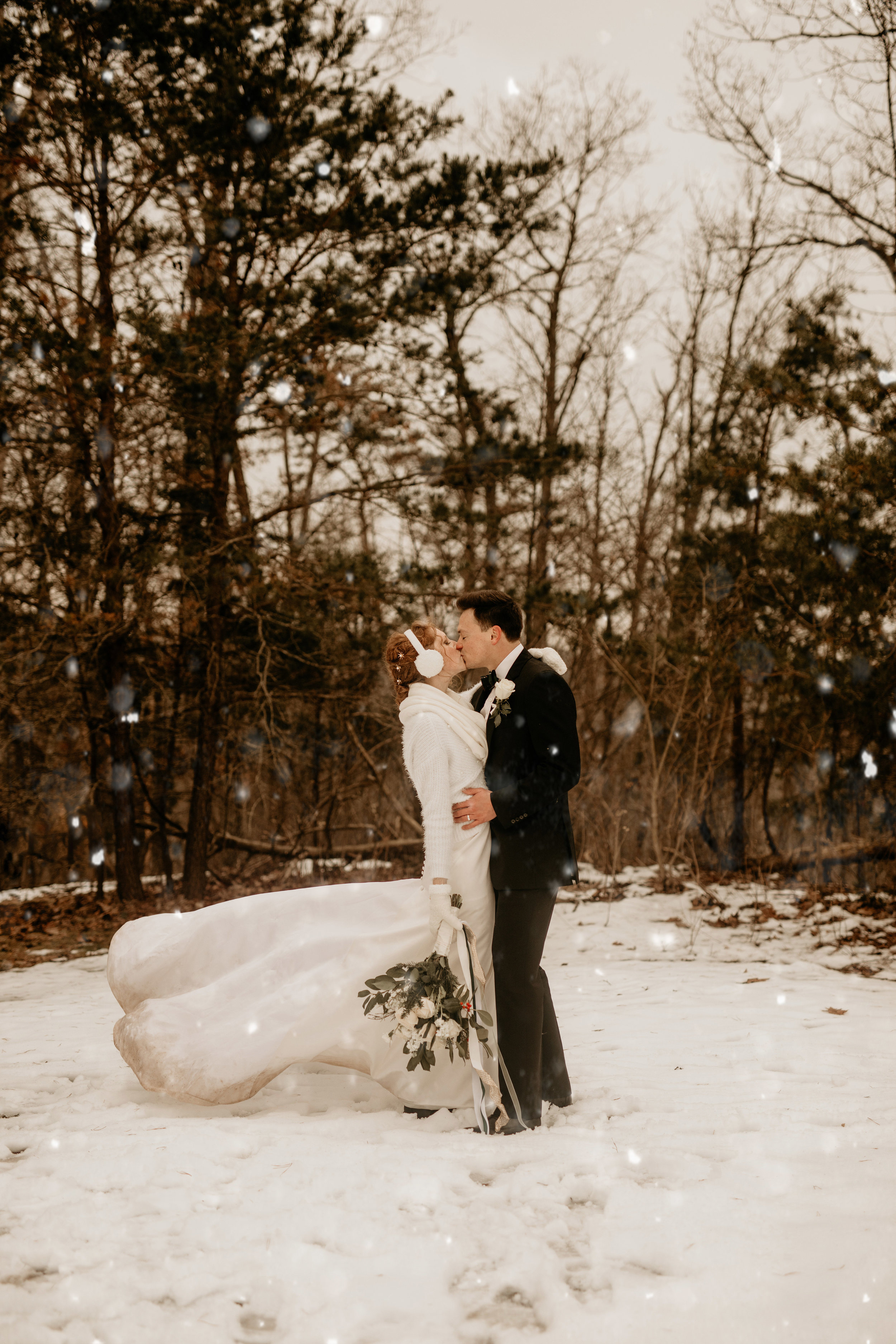 Have the best elopement- why choose an elopement- how to have the best elopement- why elope - how to tel your friends and family that you eloped - shenandoah national park photography - shenandoah national park elopement- shenandoah state park photo…