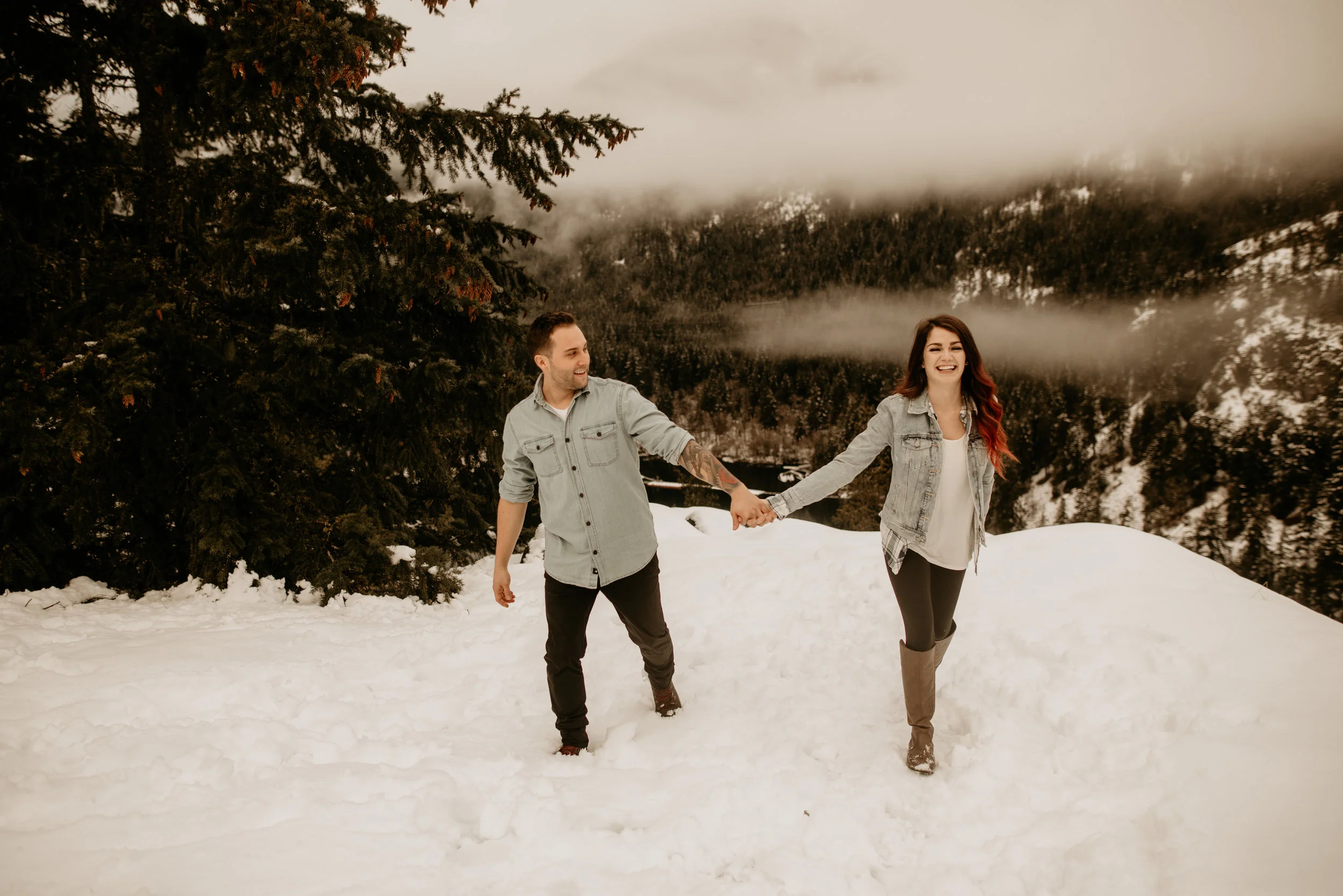 Breeanna-lasher-photography-diablo-lake-engagement - adventurous-free-spirit-boho-bohemian-45.jpg