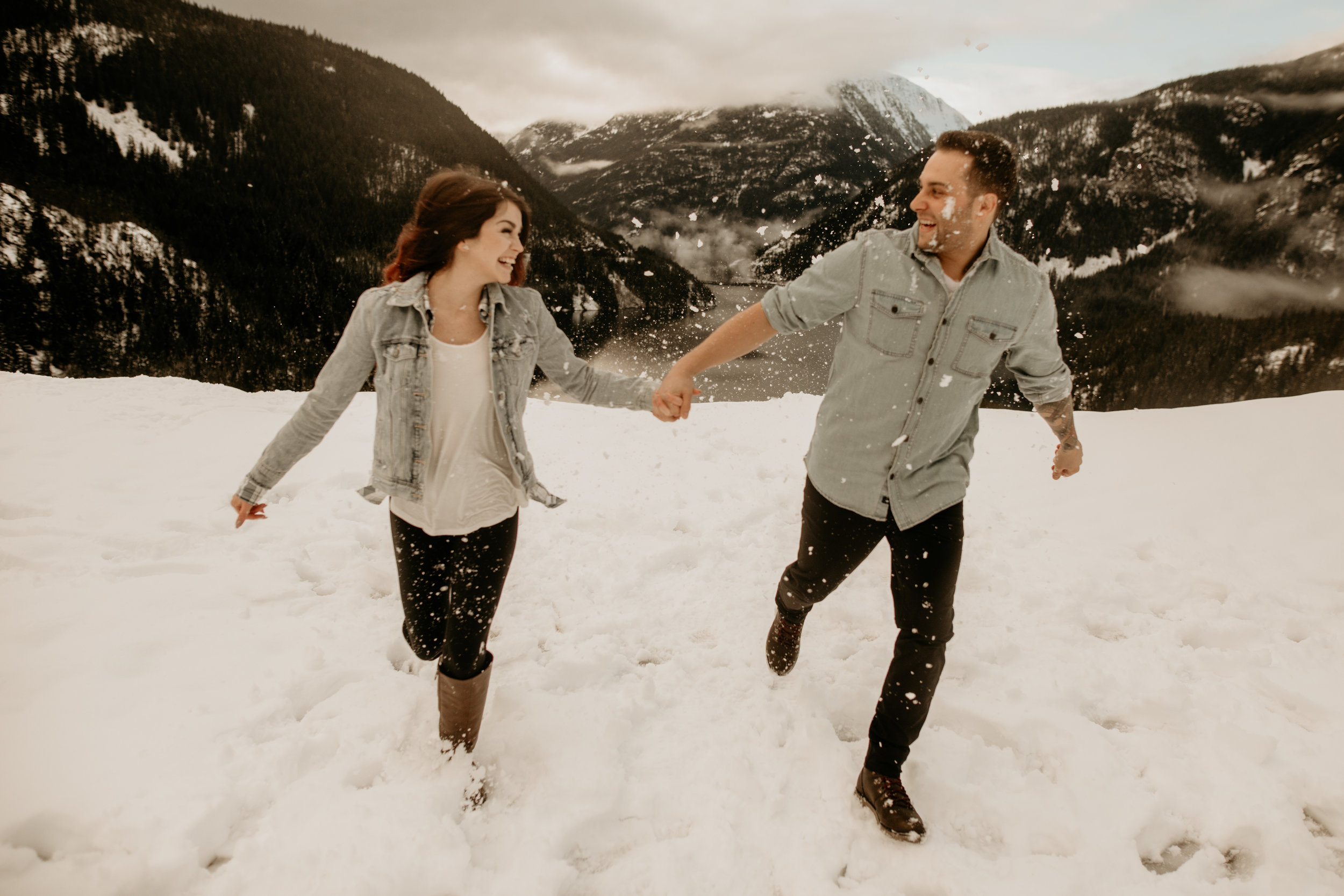 Breeanna-lasher-photography-diablo-lake-engagement - adventurous-free-spirit-boho-bohemian-102.jpg