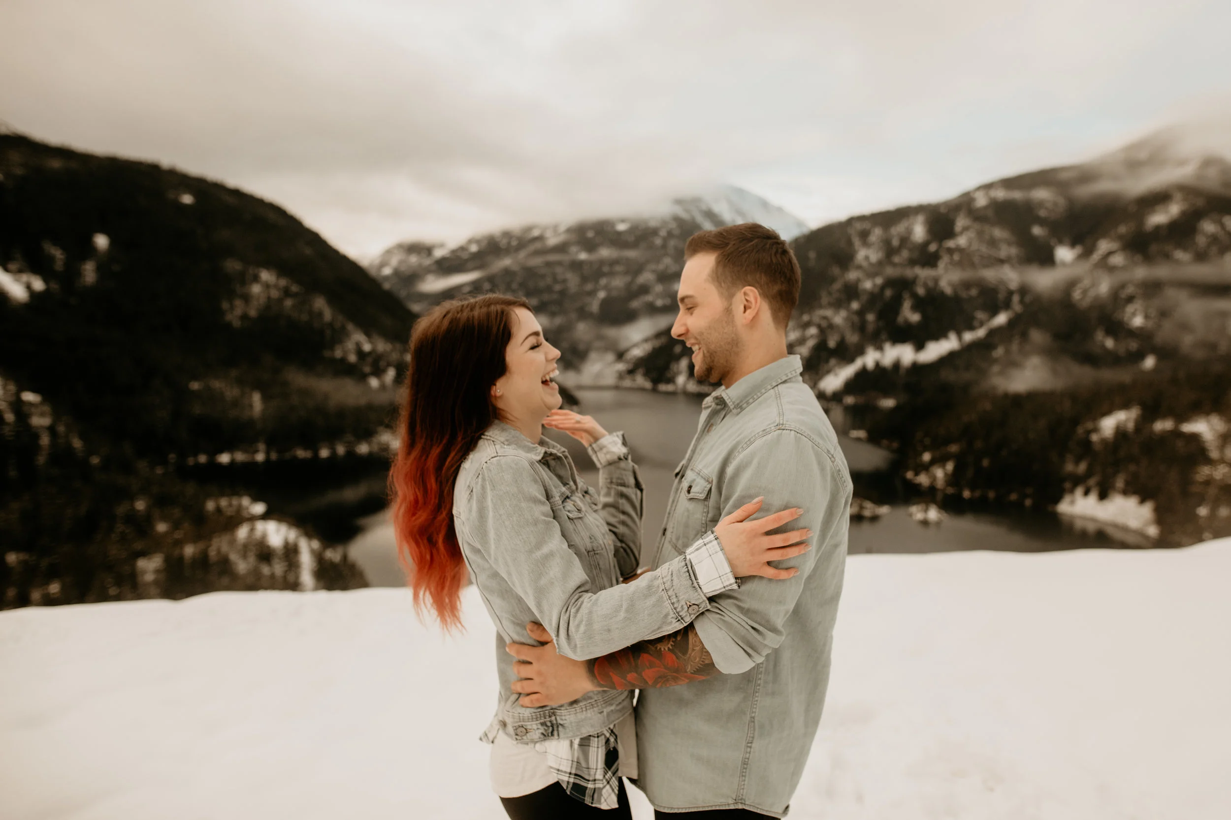 Breeanna-lasher-photography-diablo-lake-engagement - adventurous-free-spirit-boho-bohemian-89.jpg
