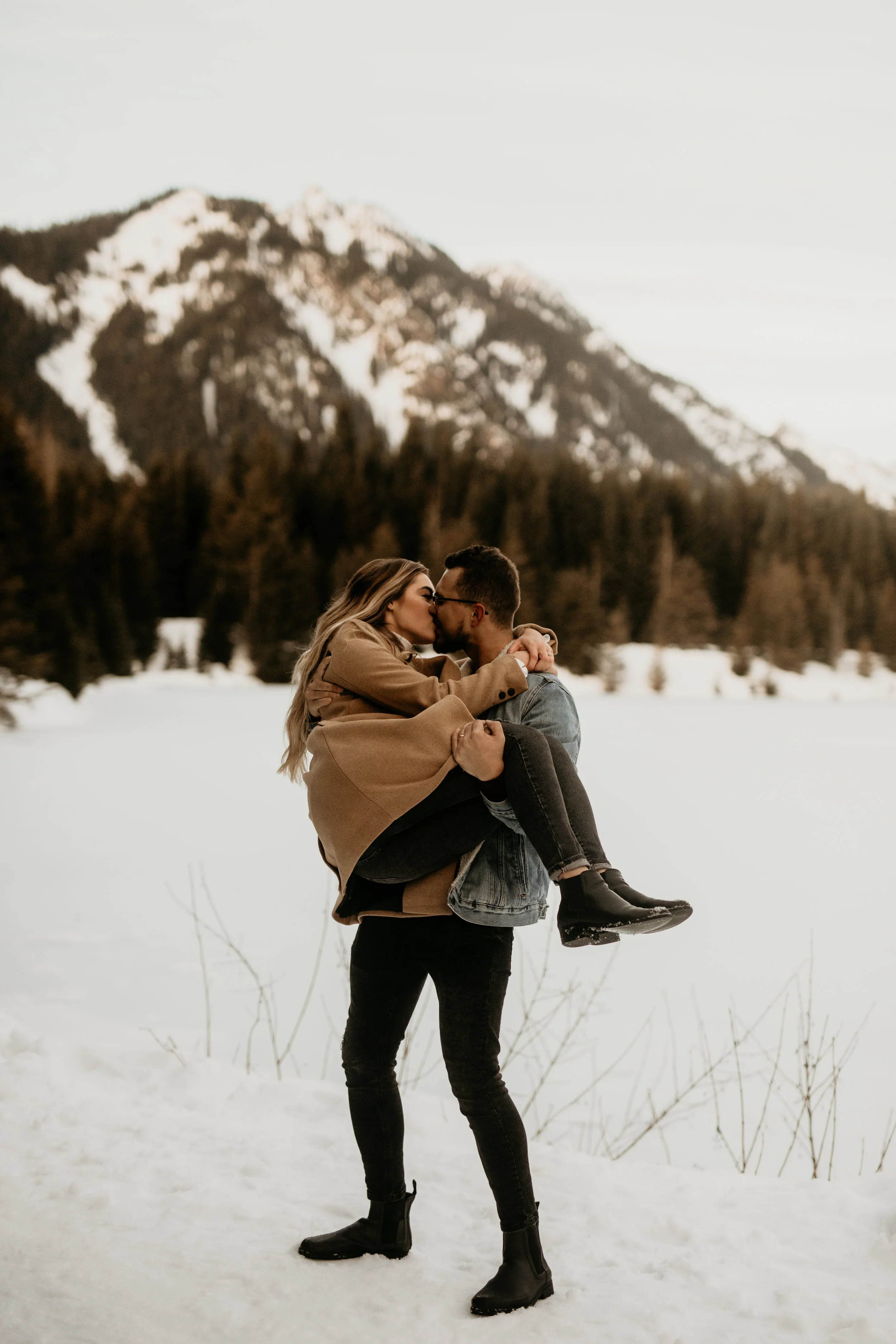 Gold creek trail- gold creek pond trail - Portland wedding photography - hinters elopement photography - Grenada engagement photos - Grenada wedding photographer - Spain wedding photography - Austria elopement photography - Austria wedding photograp…