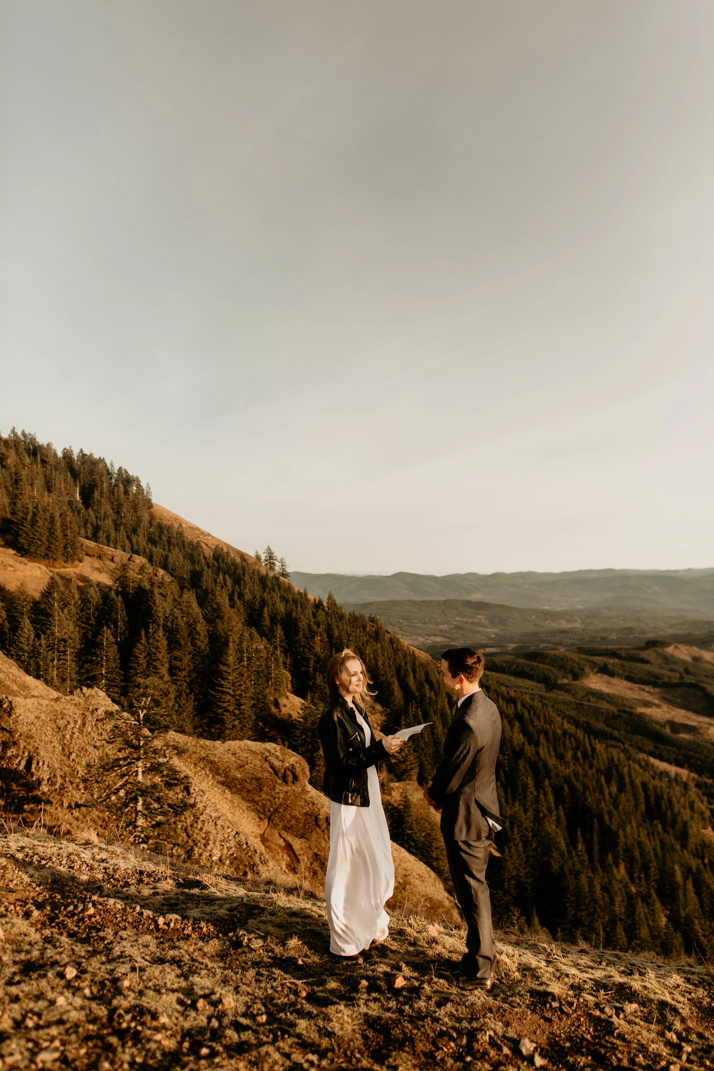 Saddle mountain elopement - saddle mountain trail - Portland wedding photography - hinters elopement photography - Grenada engagement photos - Grenada wedding photographer - Spain wedding photography - Austria elopement photography - Austria wedding…