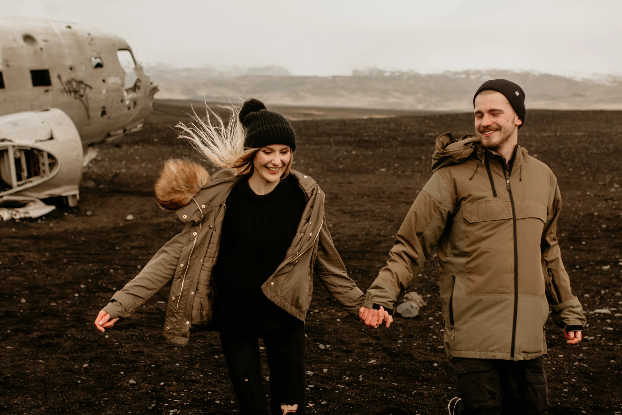 Sólheimasandur engagement photos, Sólheimasandur couple photos, Sólheimasandur photography, Sólheimasandur wedding photos, Iceland engagement photos, Iceland elopement photographer, Iceland wedding photography, elopement wedding photography - seattl…