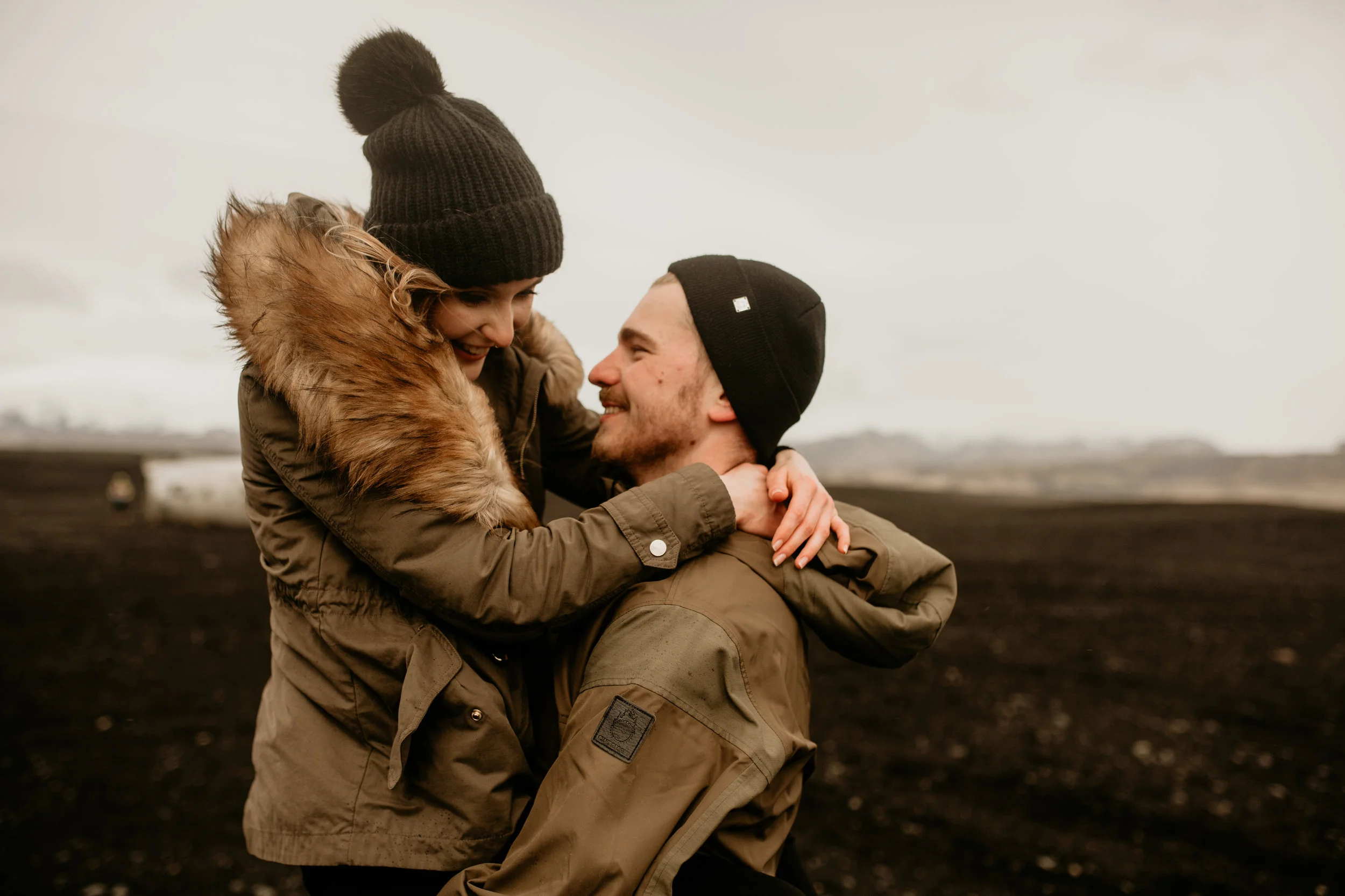 Sólheimasandur engagement photos, Sólheimasandur couple photos, Sólheimasandur photography, Sólheimasandur wedding photos, Iceland engagement photos, Iceland elopement photographer, Iceland wedding photography, elopement wedding photography - seattl…