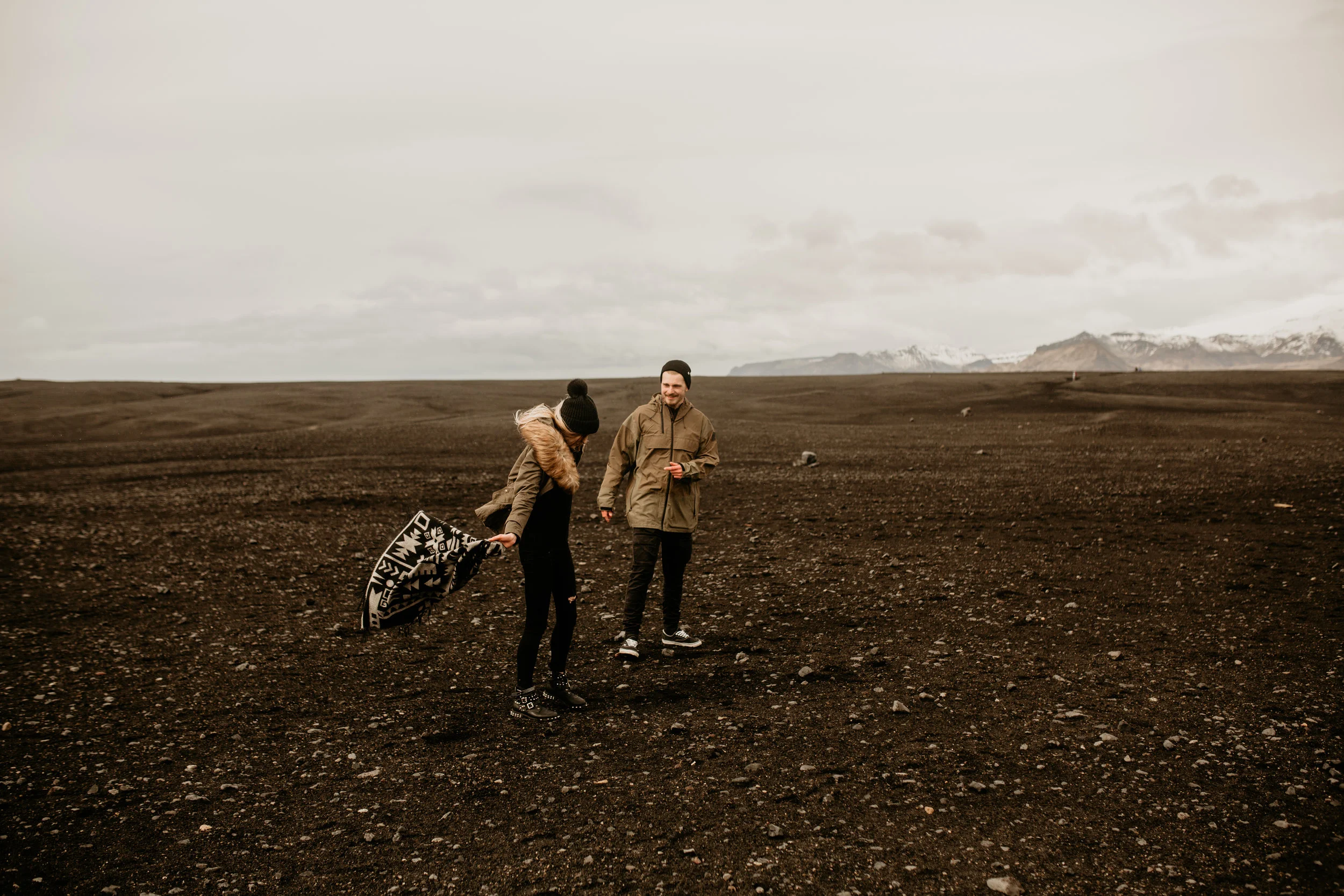 Sólheimasandur engagement photos, Sólheimasandur couple photos, Sólheimasandur photography, Sólheimasandur wedding photos, Iceland engagement photos, Iceland elopement photographer, Iceland wedding photography, elopement wedding photography - seattl…