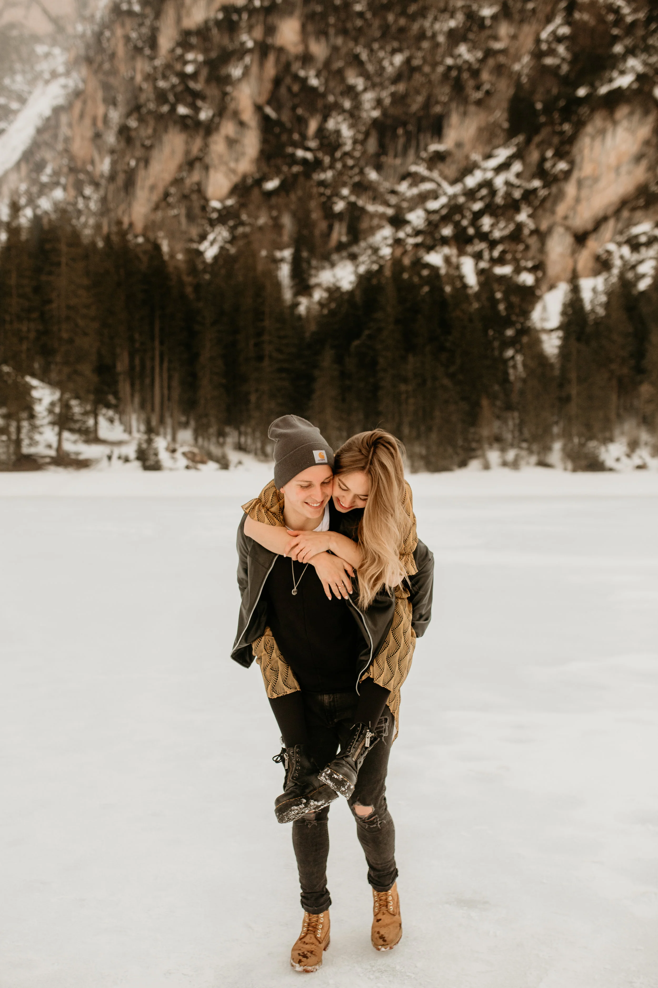 Italy elopement photographer - Lago di braies elopement photographer - Austria elopement photographer - Italy wedding photographer - Austria wedding photographer - Germany wedding photographer - Lago Di Braies- Prago Wildersee - Salzburg wedding pho…
