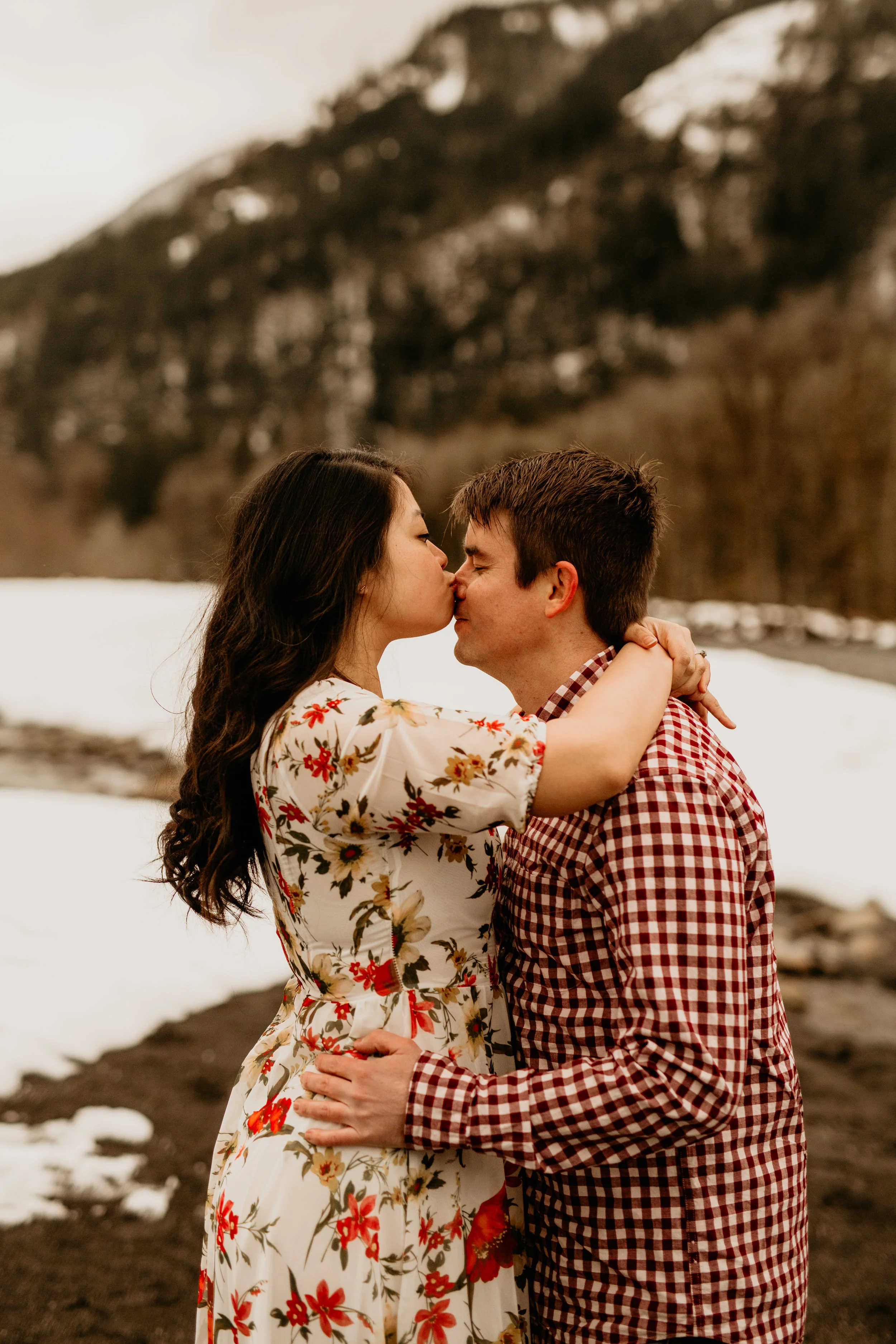 elopement wedding photography - seattle elopement - hire wedding photographers in seattle - adventure wedding photographer - wedding photographer under $2000 - tacoma wedding photographers - elopement wedding photographer - elopement photographer - …