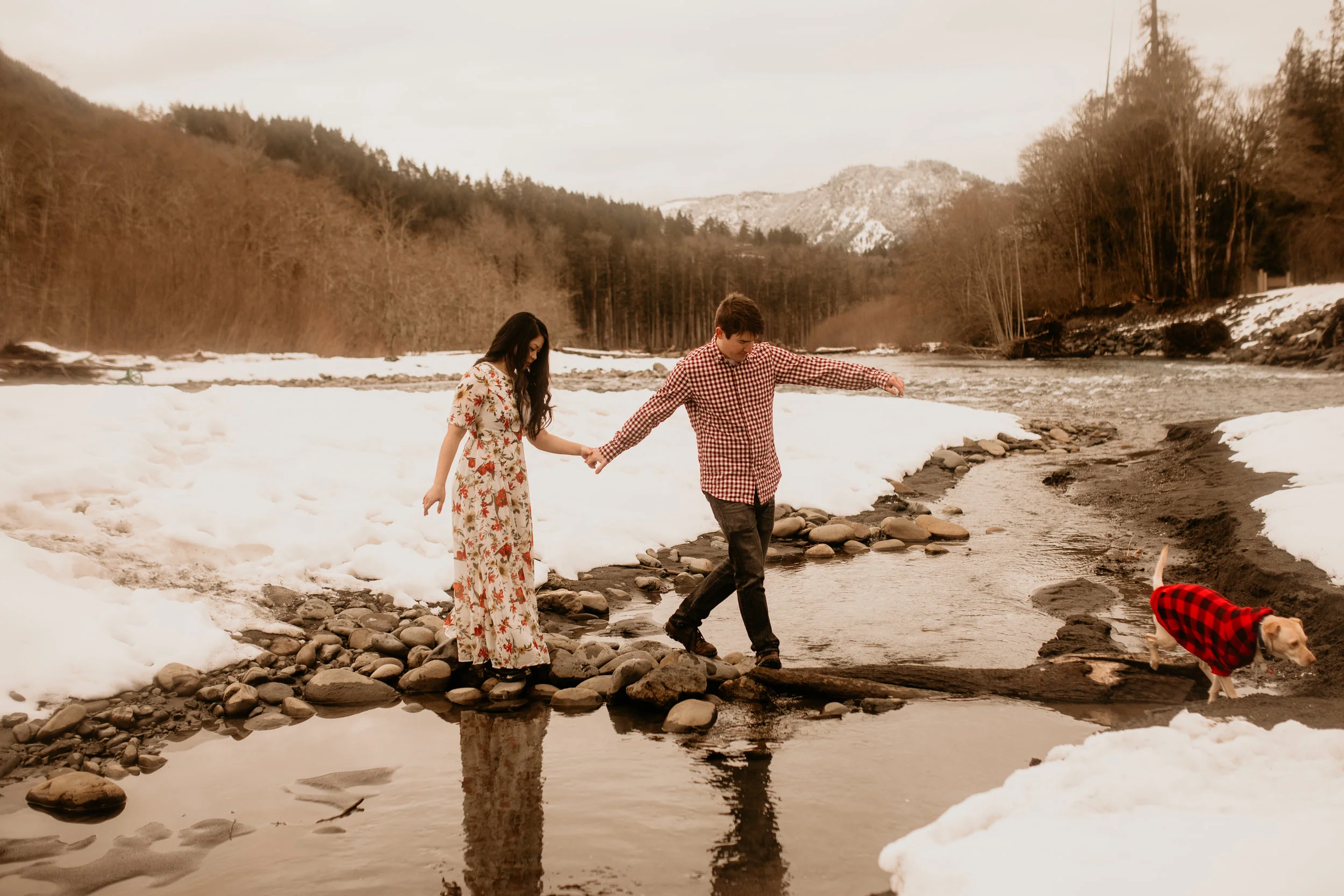 elopement wedding photography - seattle elopement - hire wedding photographers in seattle - adventure wedding photographer - wedding photographer under $2000 - tacoma wedding photographers - elopement wedding photographer - elopement photographer - …