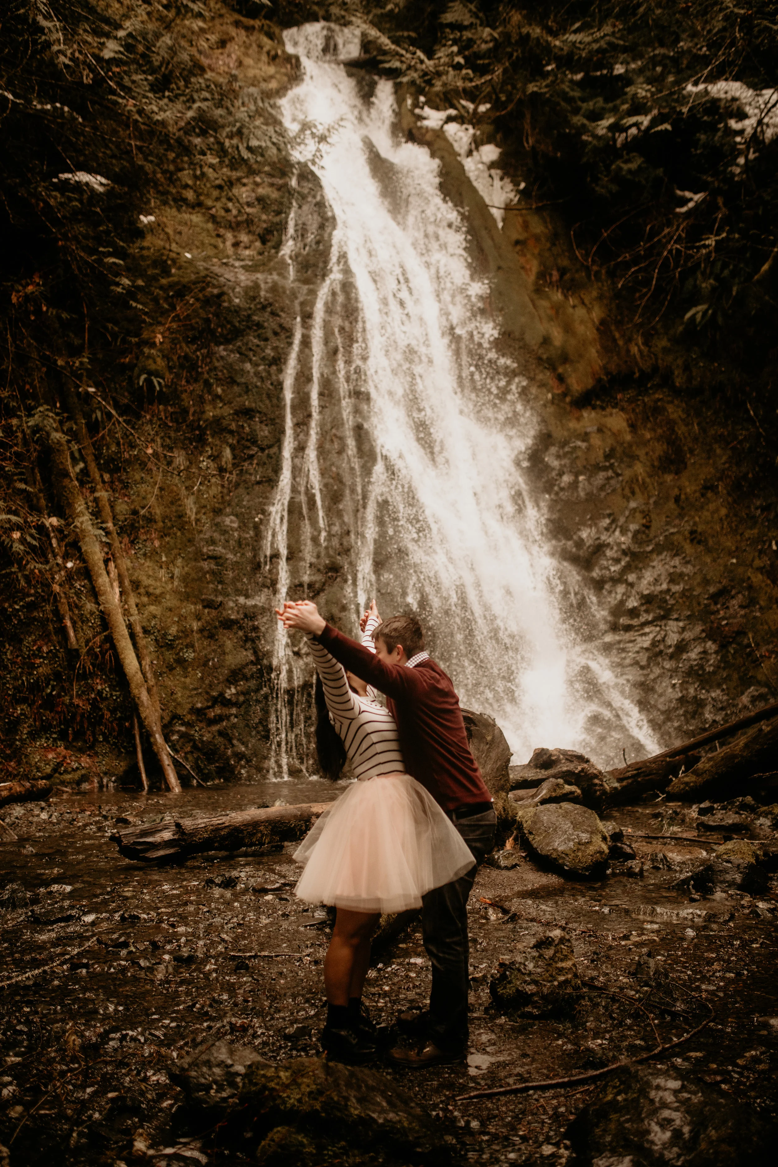 elopement wedding photography - seattle elopement - hire wedding photographers in seattle - adventure wedding photographer - wedding photographer under $2000 - tacoma wedding photographers - elopement wedding photographer - elopement photographer -…