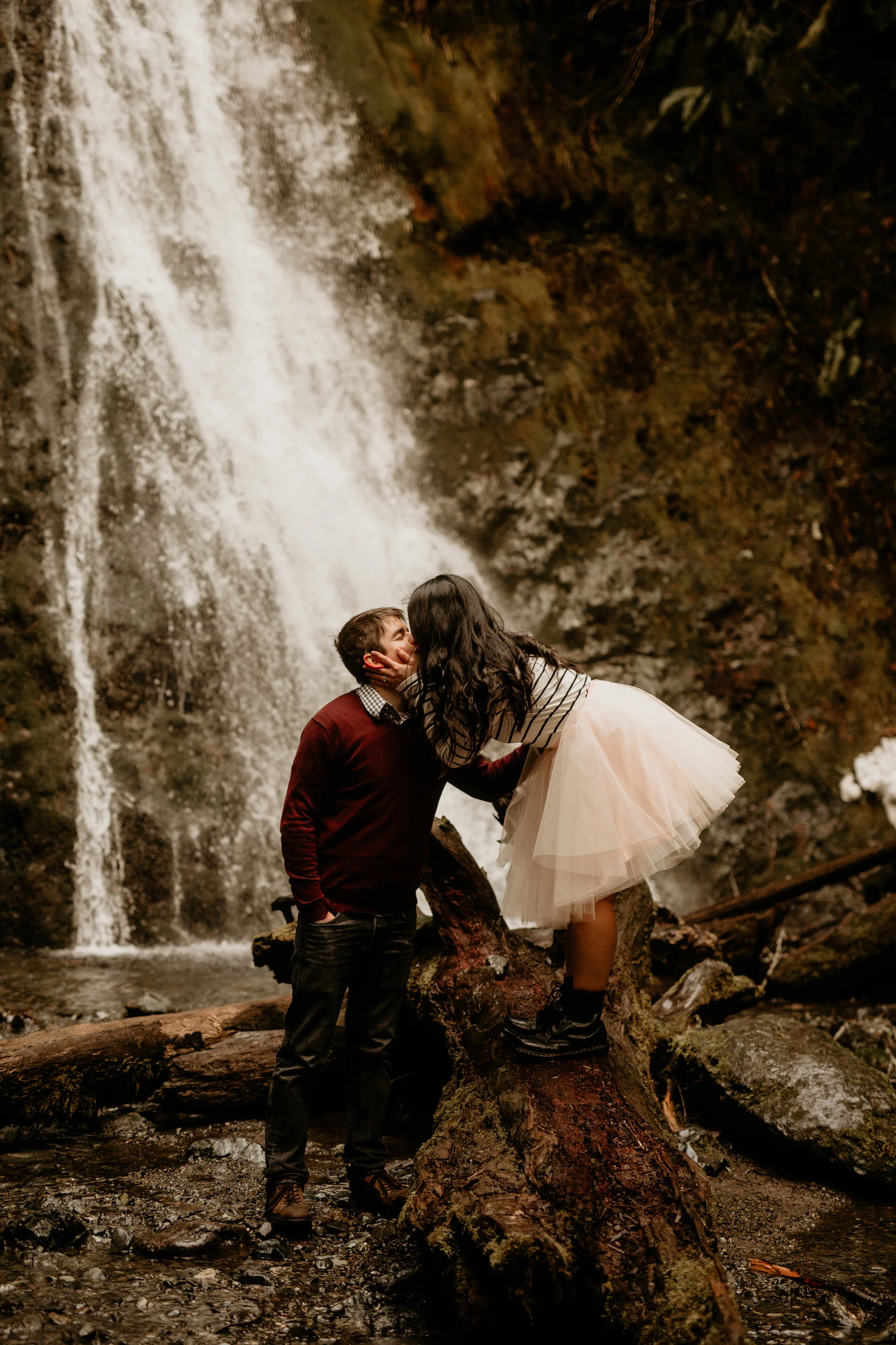 elopement wedding photography - seattle elopement - hire wedding photographers in seattle - adventure wedding photographer - wedding photographer under $2000 - tacoma wedding photographers - elopement wedding photographer - elopement photographer -…
