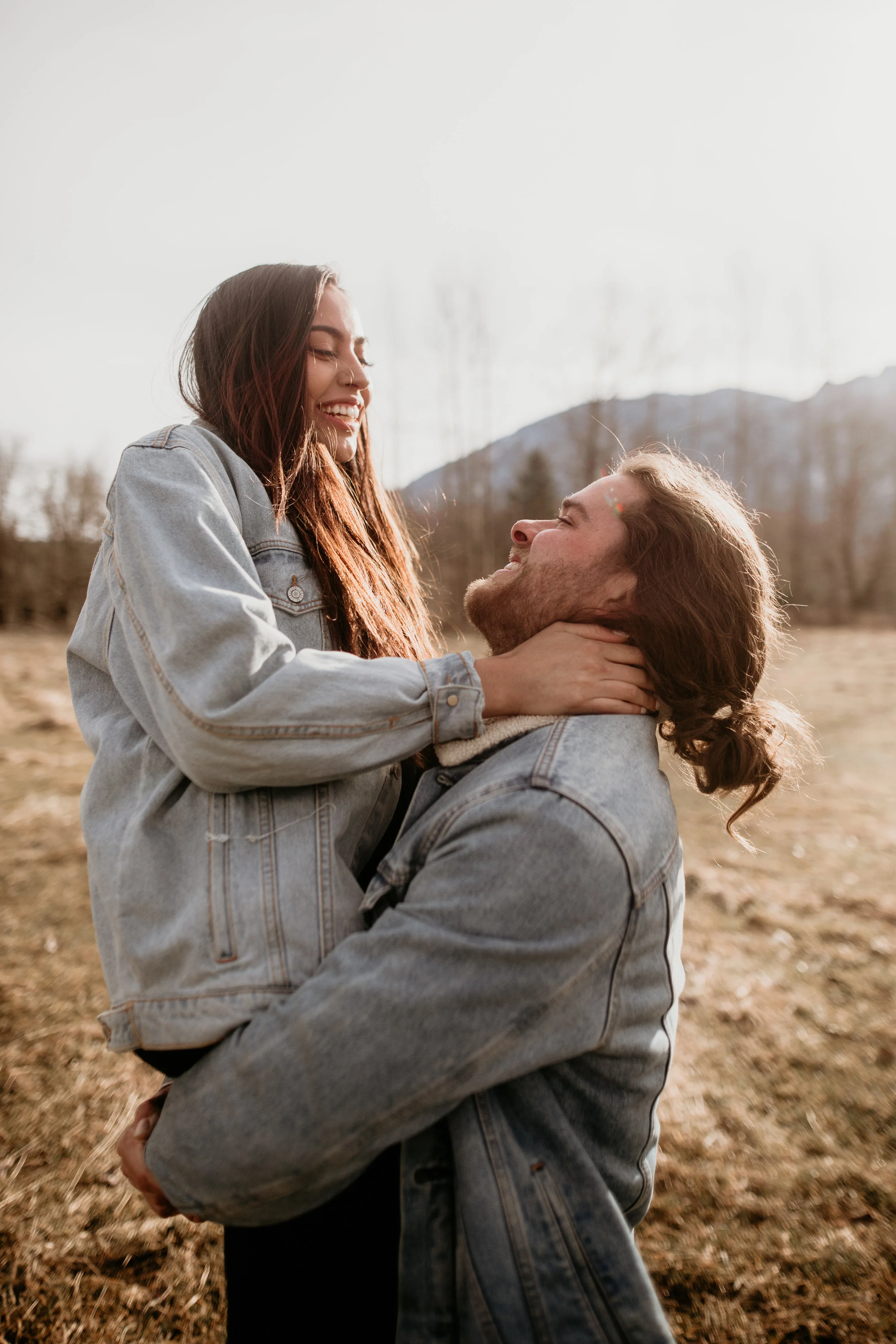North bend engagement photography - north bend engagement session - north bend mt is - little si hike - mt is engagement photos - elopement wedding photography - seattle elopement - hire wedding photographers in seattle - adventure wedding photograp…