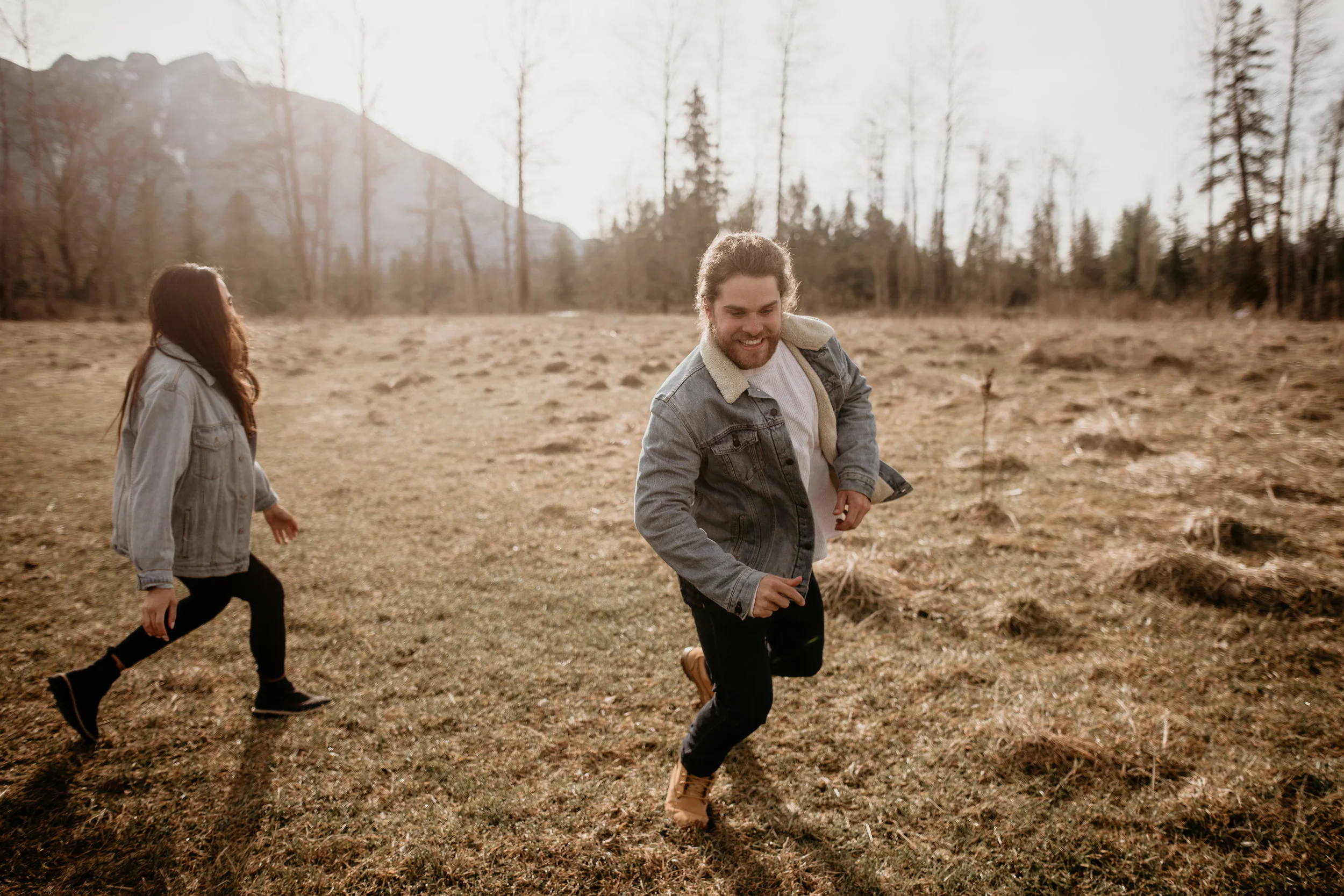 North bend engagement photography - north bend engagement session - north bend mt is - little si hike - mt is engagement photos - elopement wedding photography - seattle elopement - hire wedding photographers in seattle - adventure wedding photograp…