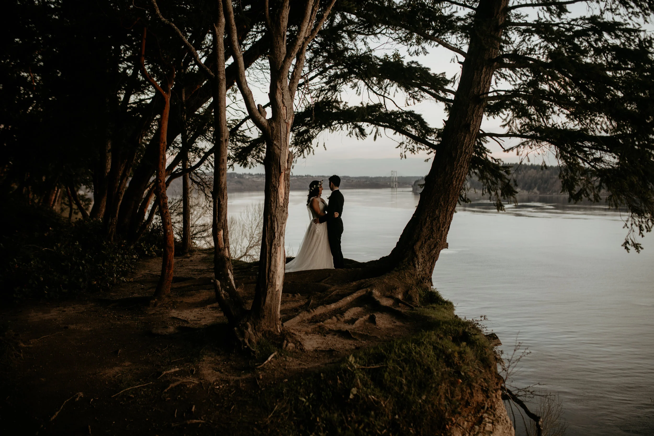 Tacoma elopement photography - point defiance elopement - point defiance elopement photography - elopement wedding photography - seattle elopement - hire wedding photographers in seattle - adventure wedding photographer - wedding photographer under …