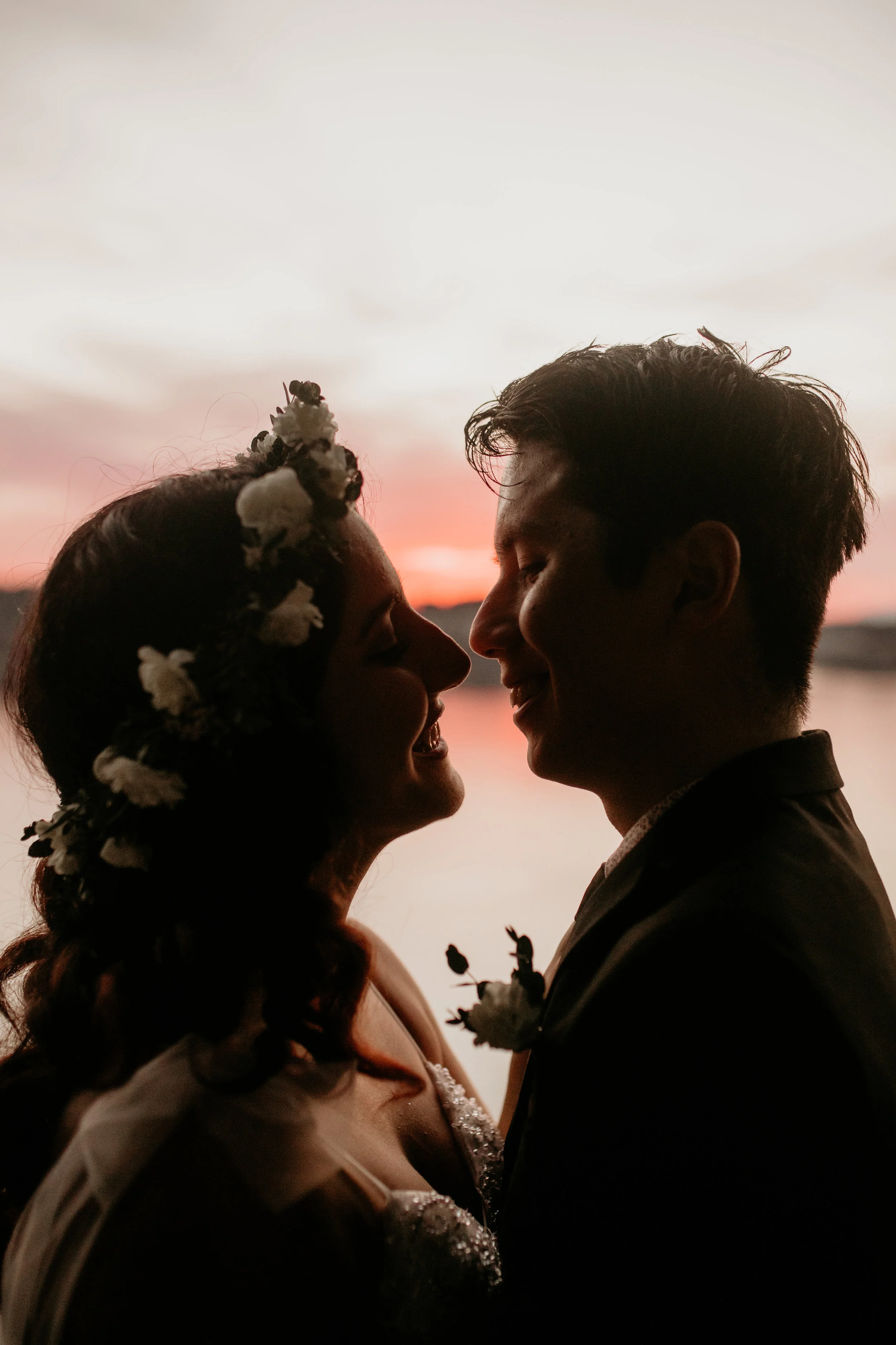 Tacoma elopement photography - point defiance elopement - point defiance elopement photography - elopement wedding photography - seattle elopement - hire wedding photographers in seattle - adventure wedding photographer - wedding photographer under …