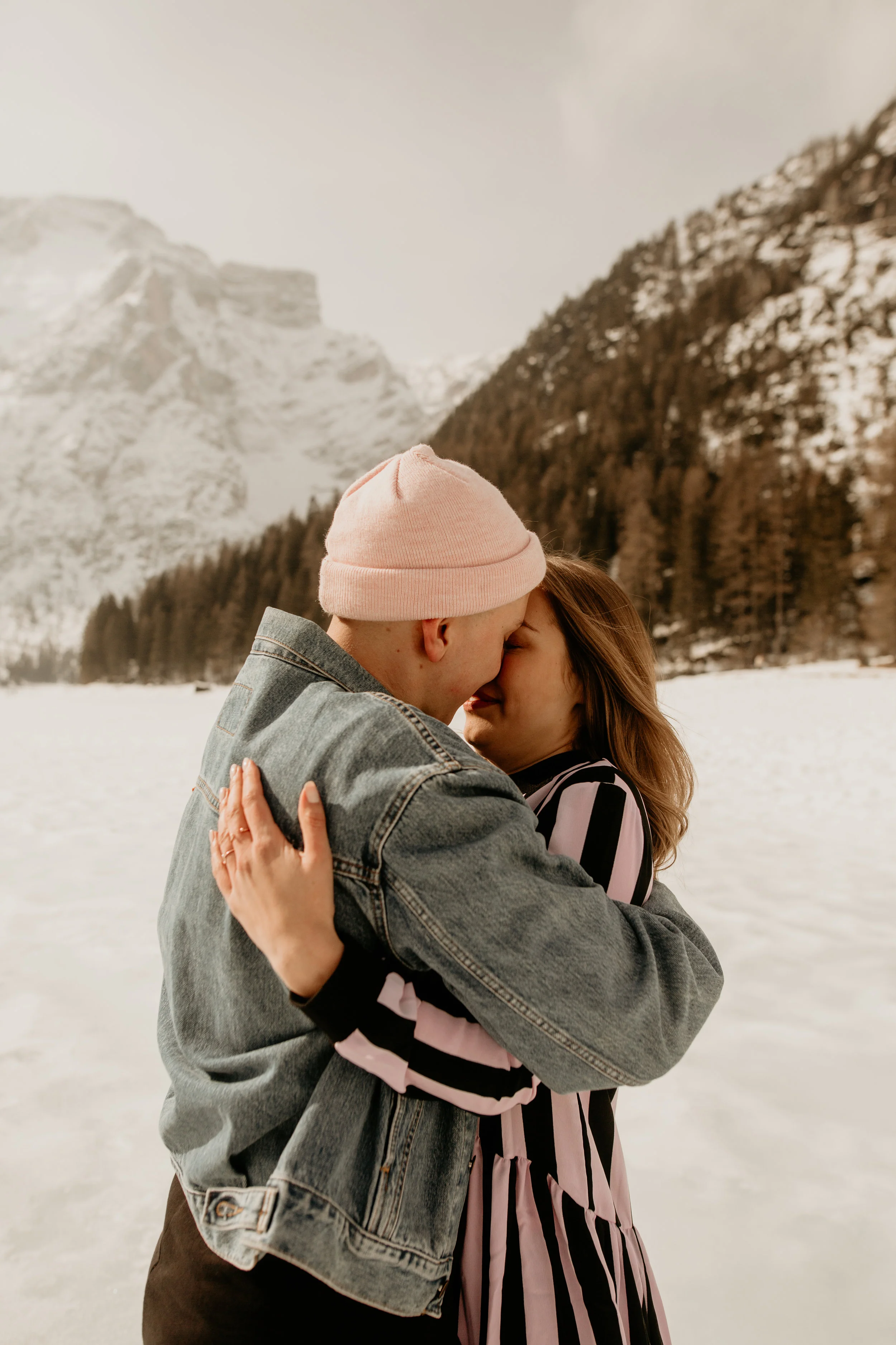 Italy elopement photographer - Lago di braies elopement photographer - Austria elopement photographer - Italy wedding photographer - Austria wedding photographer - Germany wedding photographer - Lago Di Braies- Prago Wildersee - Salzburg wedding pho…