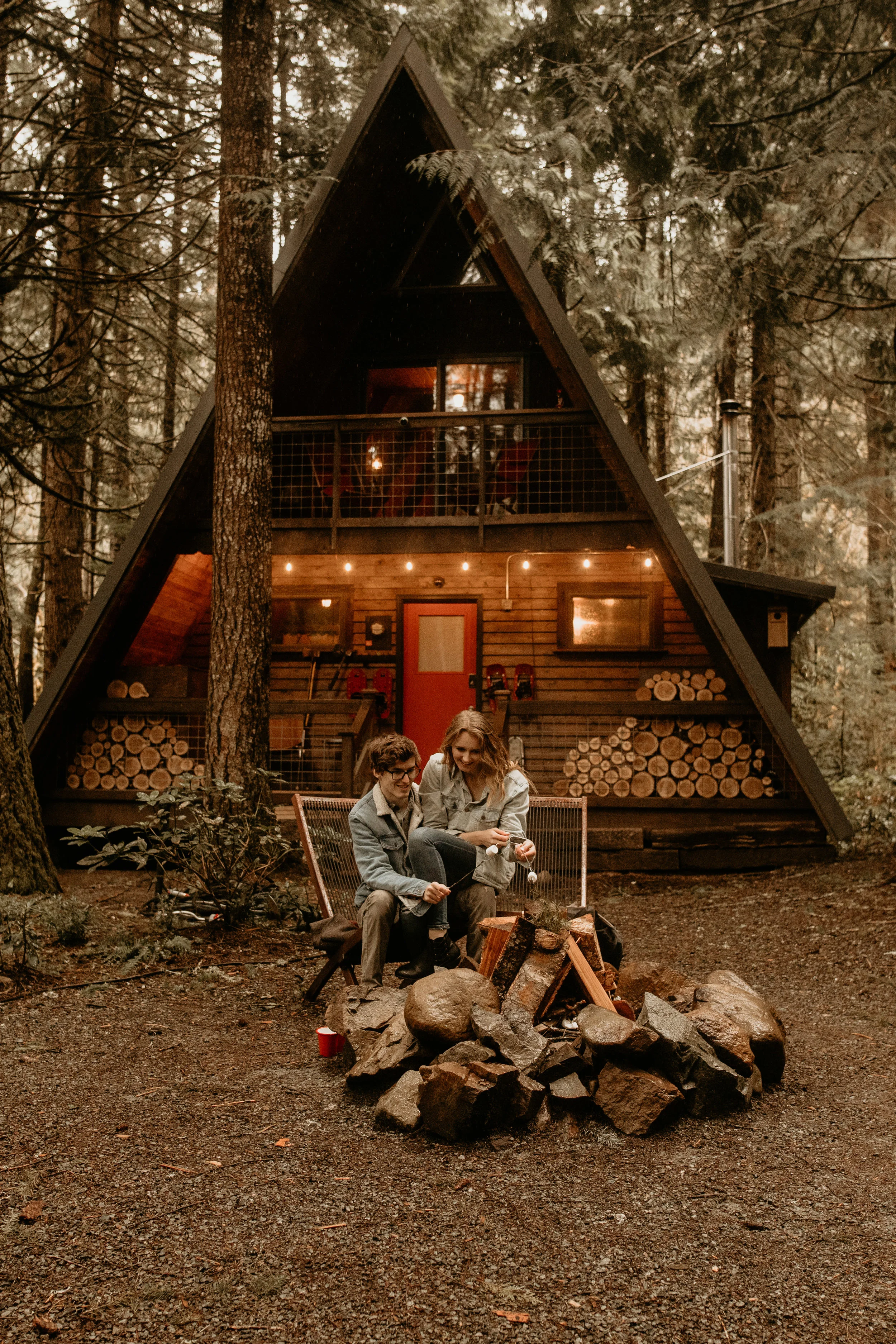Mt rainier a-frame, mt rainier national park, backwood cabin, little owl cabin, Seattle elopement photographer - pnw elopement photographer - tacoma elopement photographer - Seattle wedding photographer - tacoma wedding photographer - pnw wedding p…